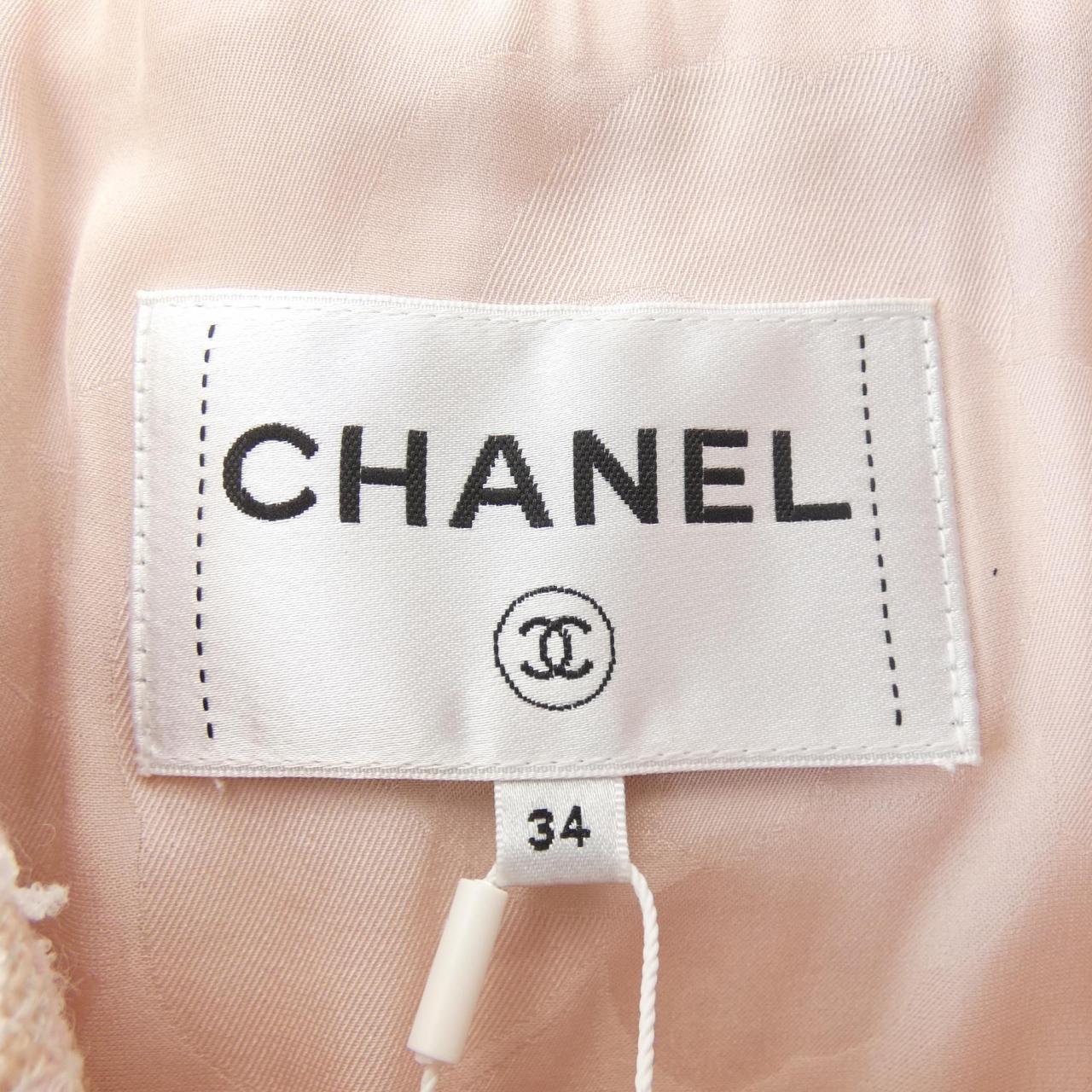 Chanel P76658V65586 Jacket