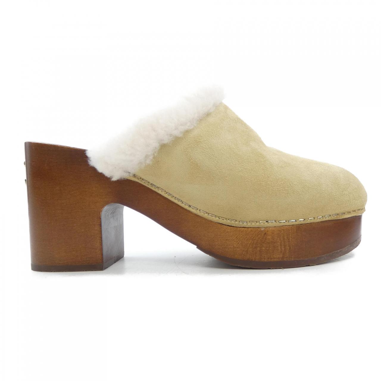 Chanel Crumpled Sheepskin Sandals