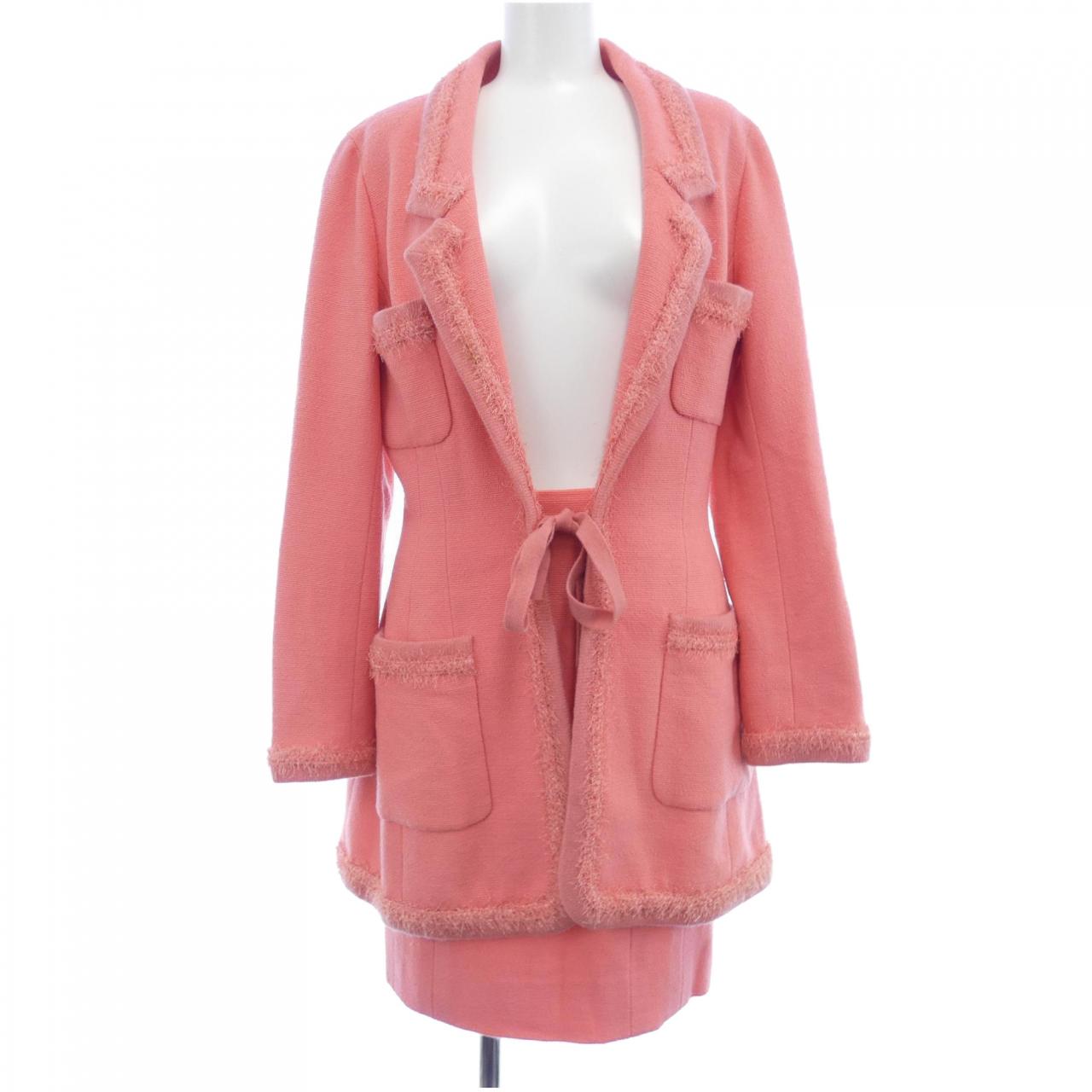 Chanel   Suit
