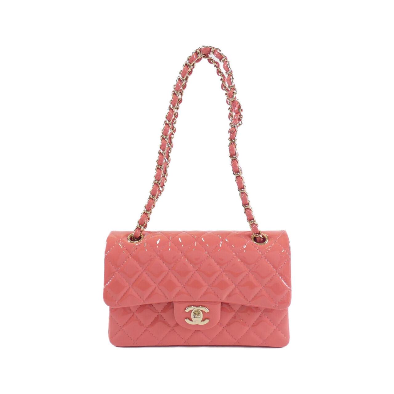 Chanel 1113 Enamel Shoulder Bag