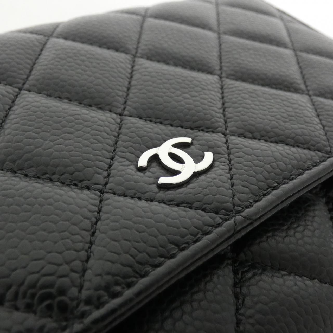 Chanel Timeless Classic Line Caviar Skin Chain Wallet