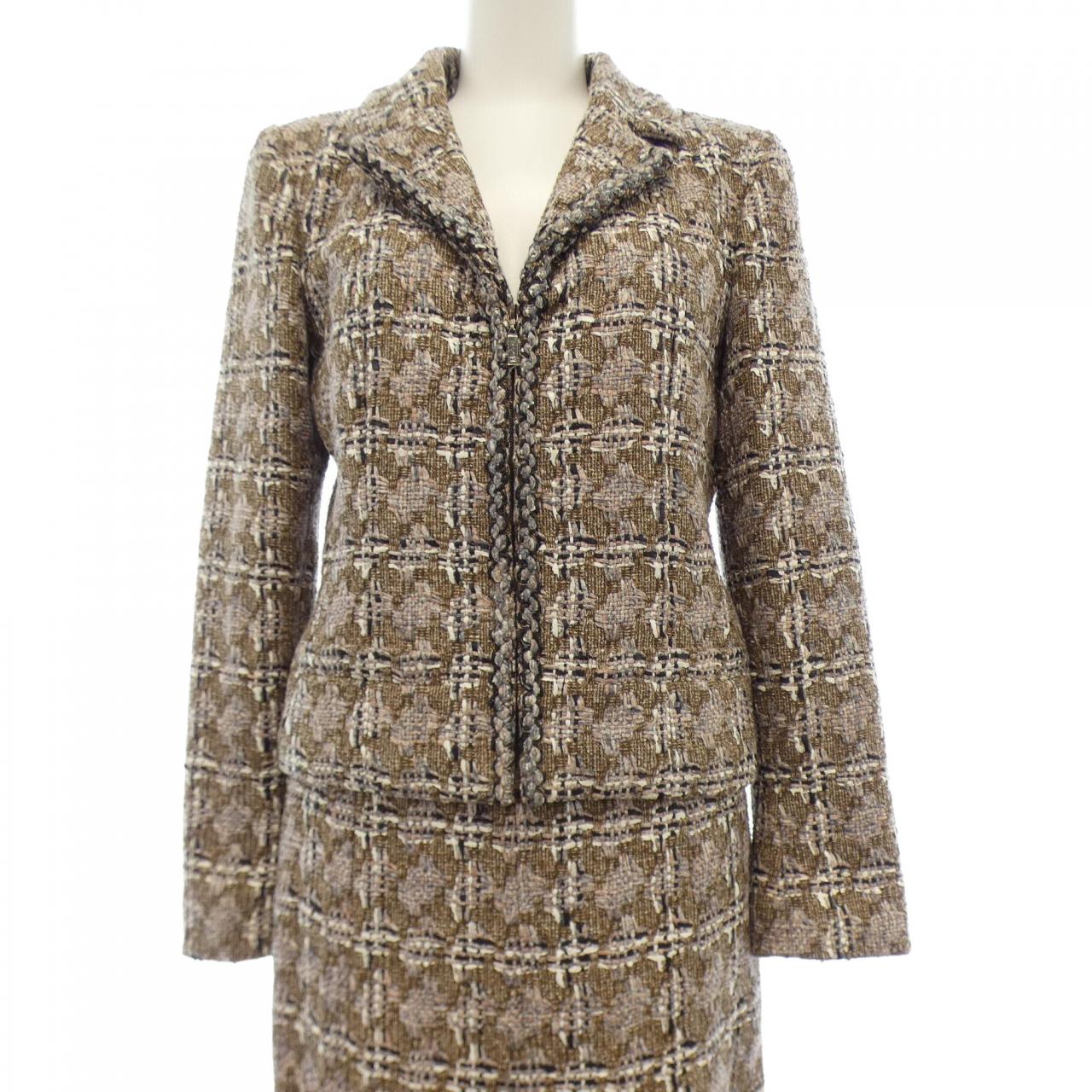 Chanel Suit Set