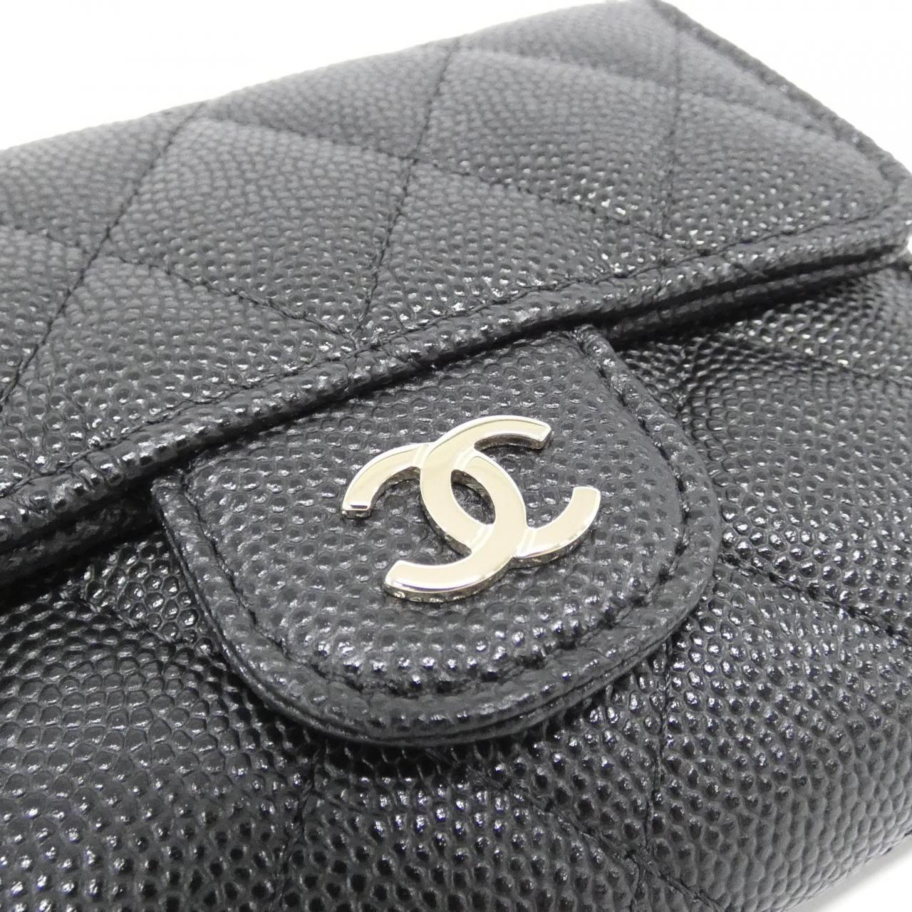 Chanel Timeless Classic Caviar Skin Wallet
