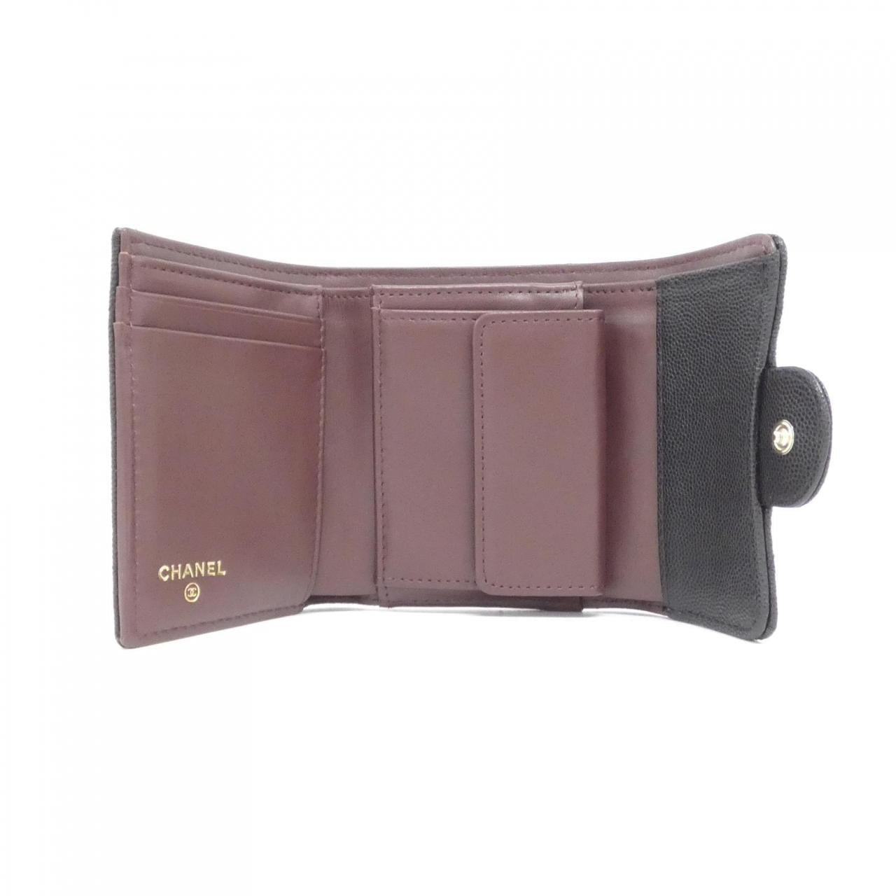 Chanel Timeless Classic Caviar Skin Wallet