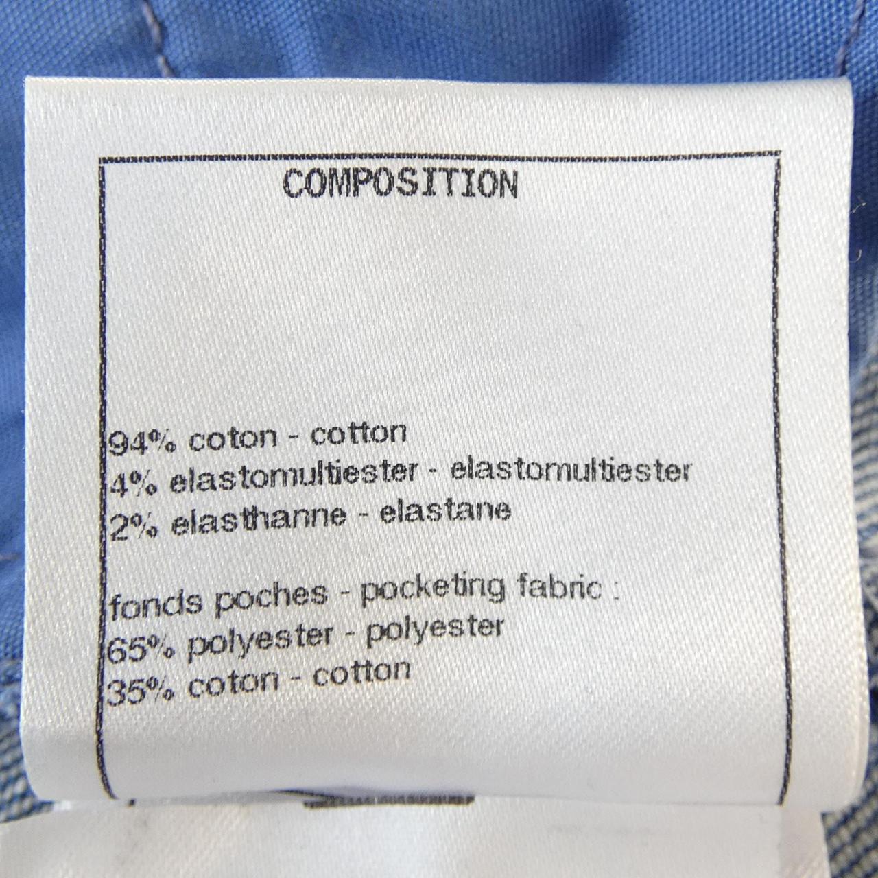 Chanel P72332V63966 Jeans