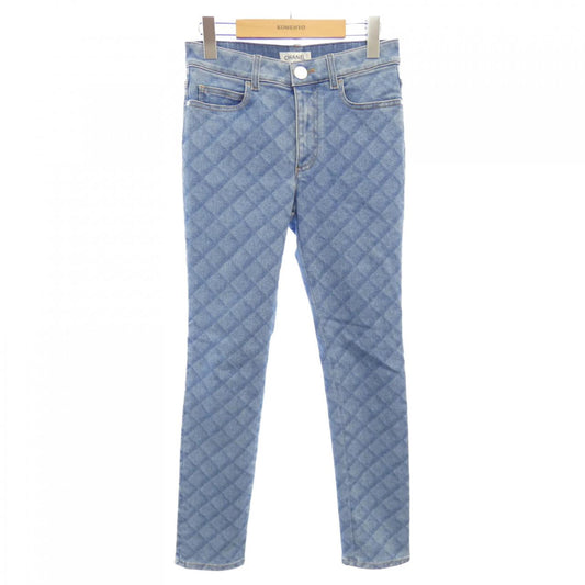 Chanel Jeans