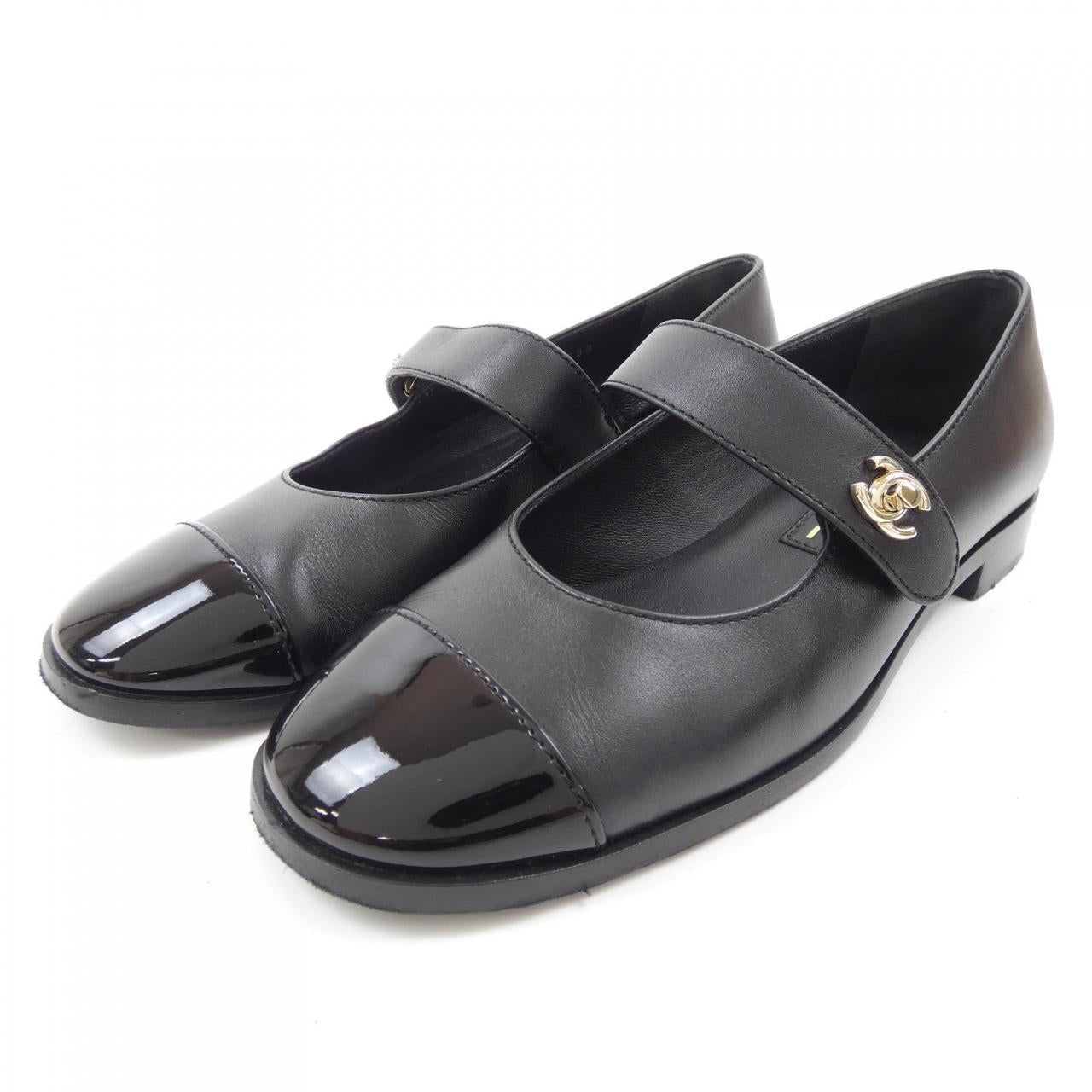 Chanel G45280B15786 Calfskin Flat Shoes