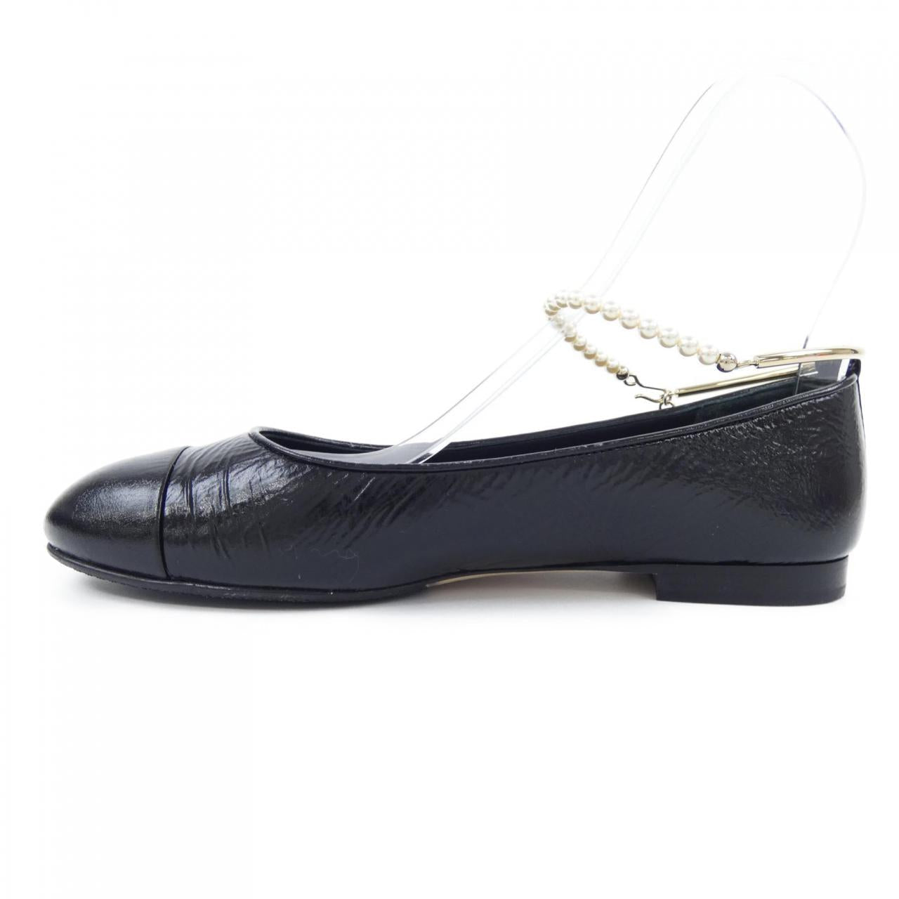 Chanel G38986X56858 Shiny Lambskin Flat Shoes