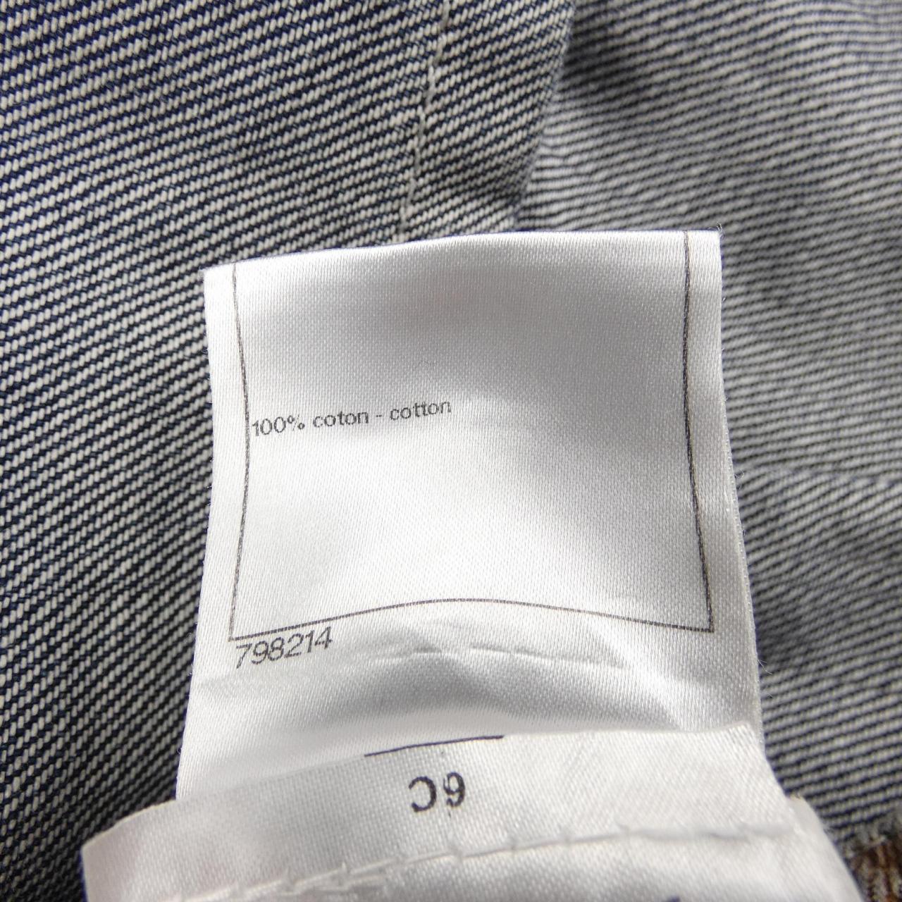 Chanel P41840V30709 Jeans