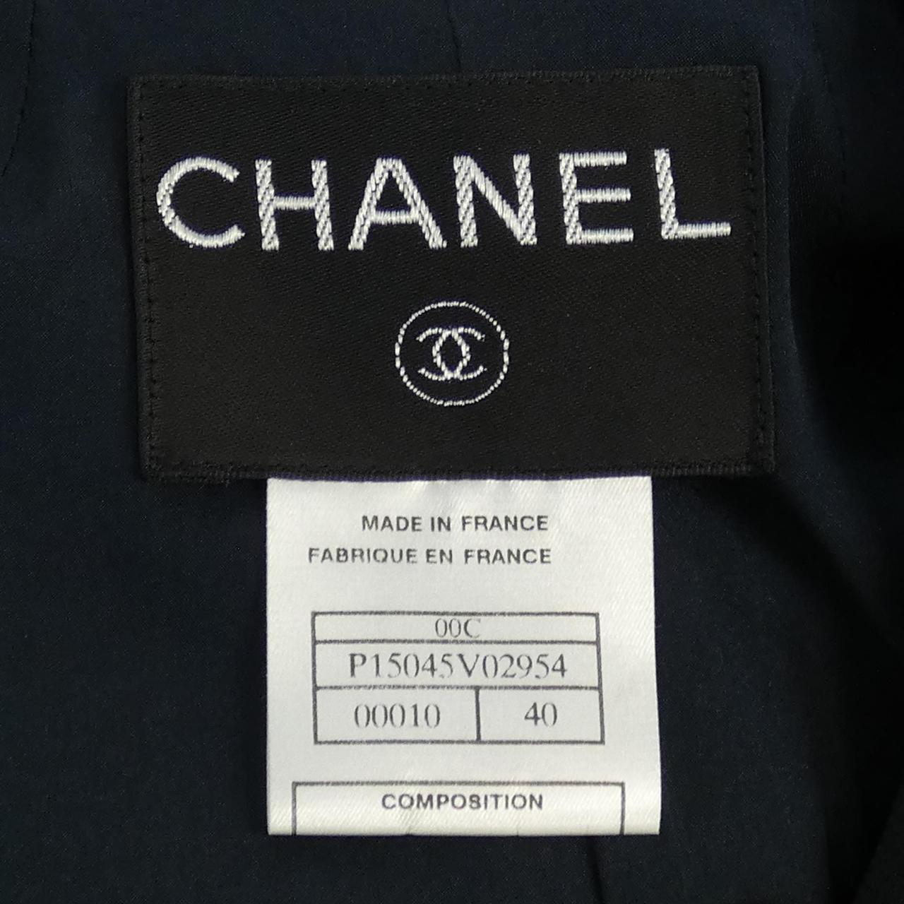 Chanel P15045V02954 00C Suit