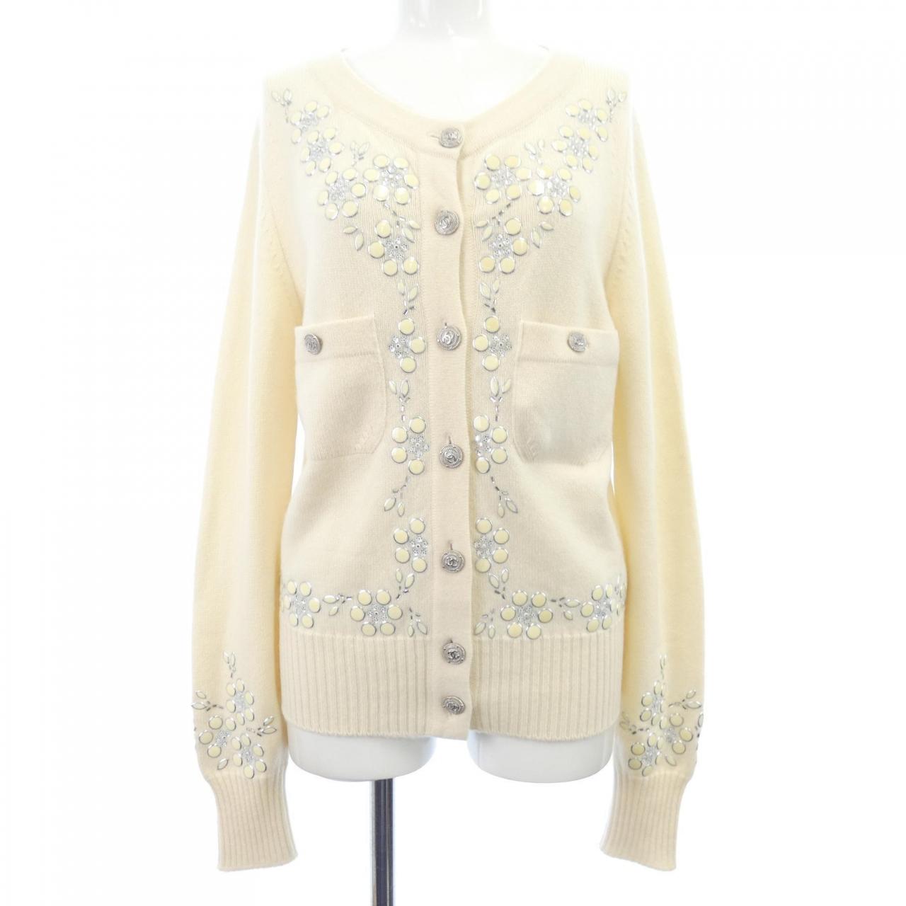 Chanel P43019K04343 100% Cashmere Cardigan