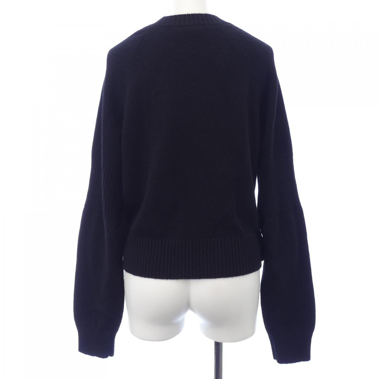 Chanel P77871K11243 Cashmere Knitwear
