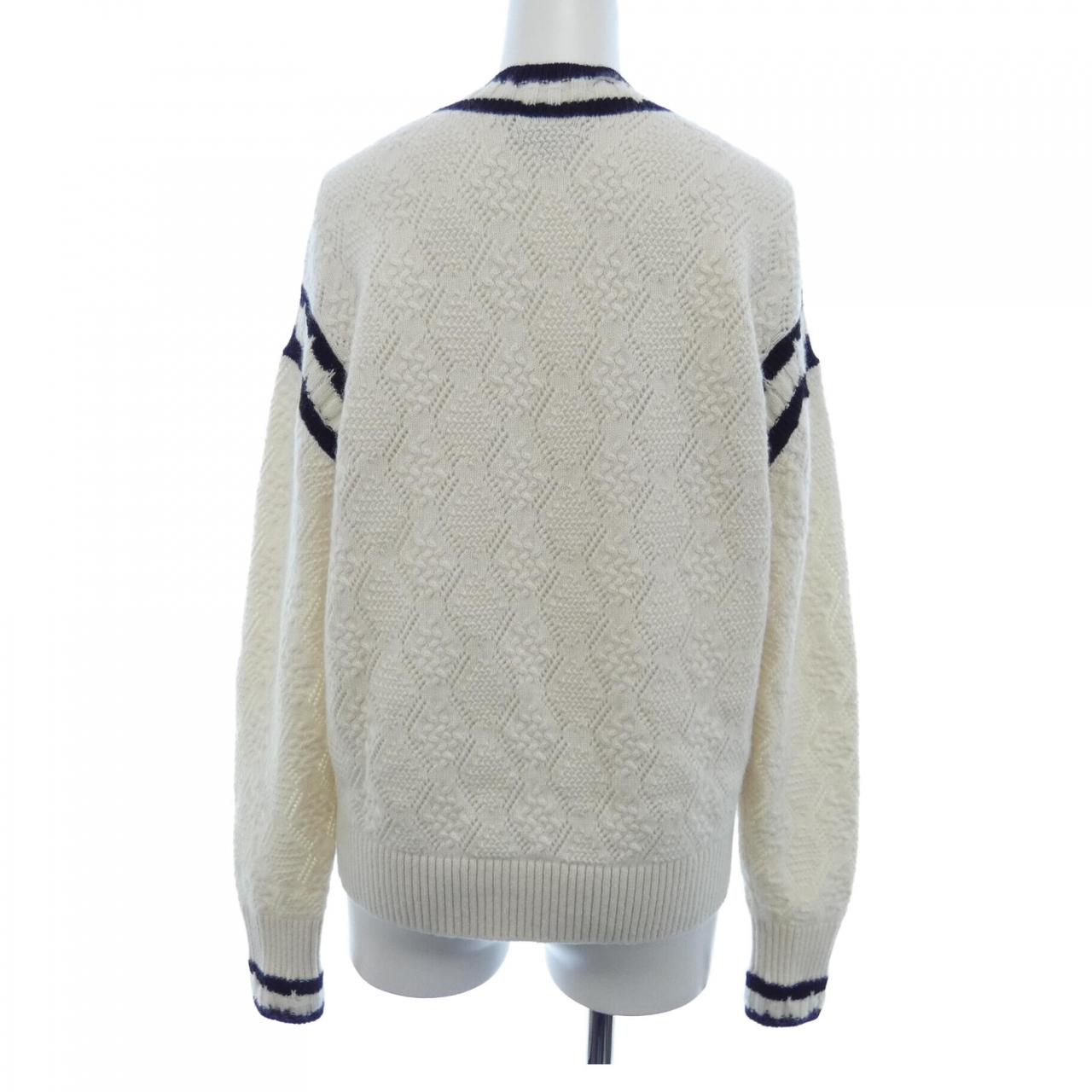 Chanel P72090K10339 22C Cashmere Knit
