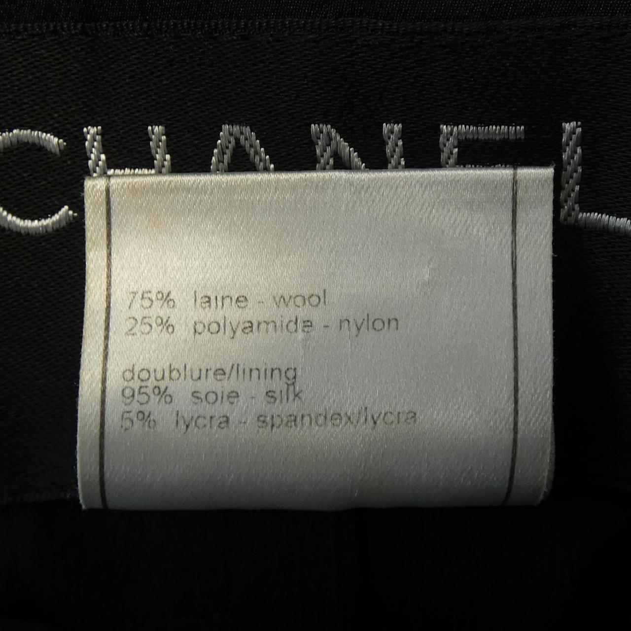 Chanel P12239V06999 98A Collarless Jacket
