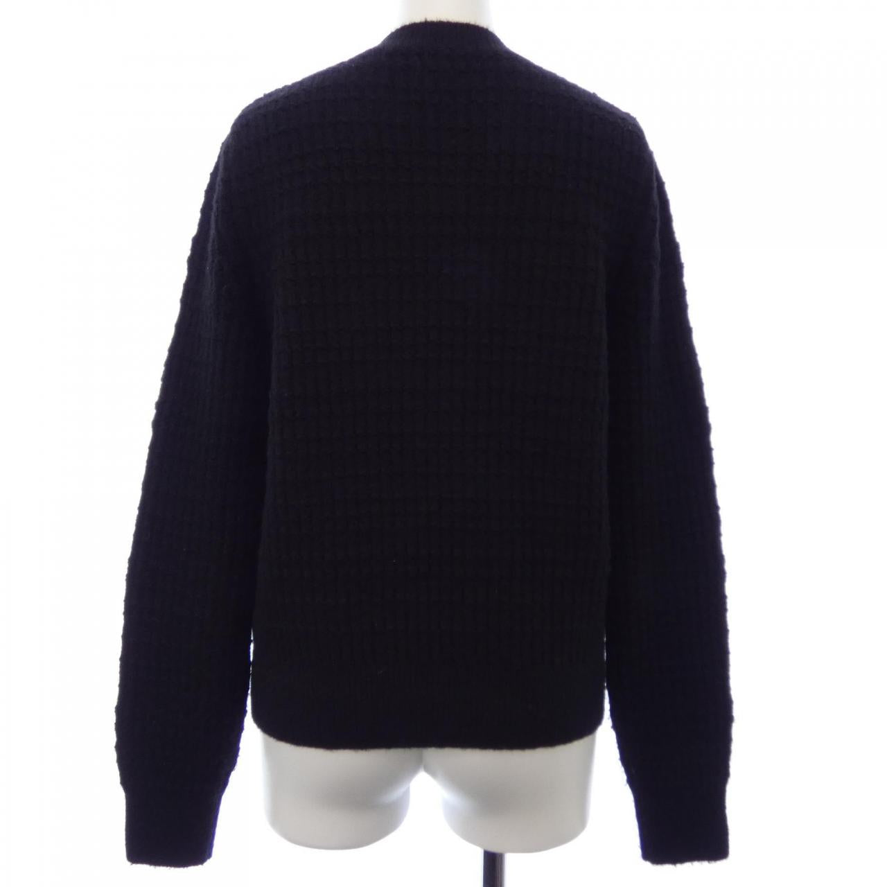Chanel P59735K07810 18B Cashmere Knit