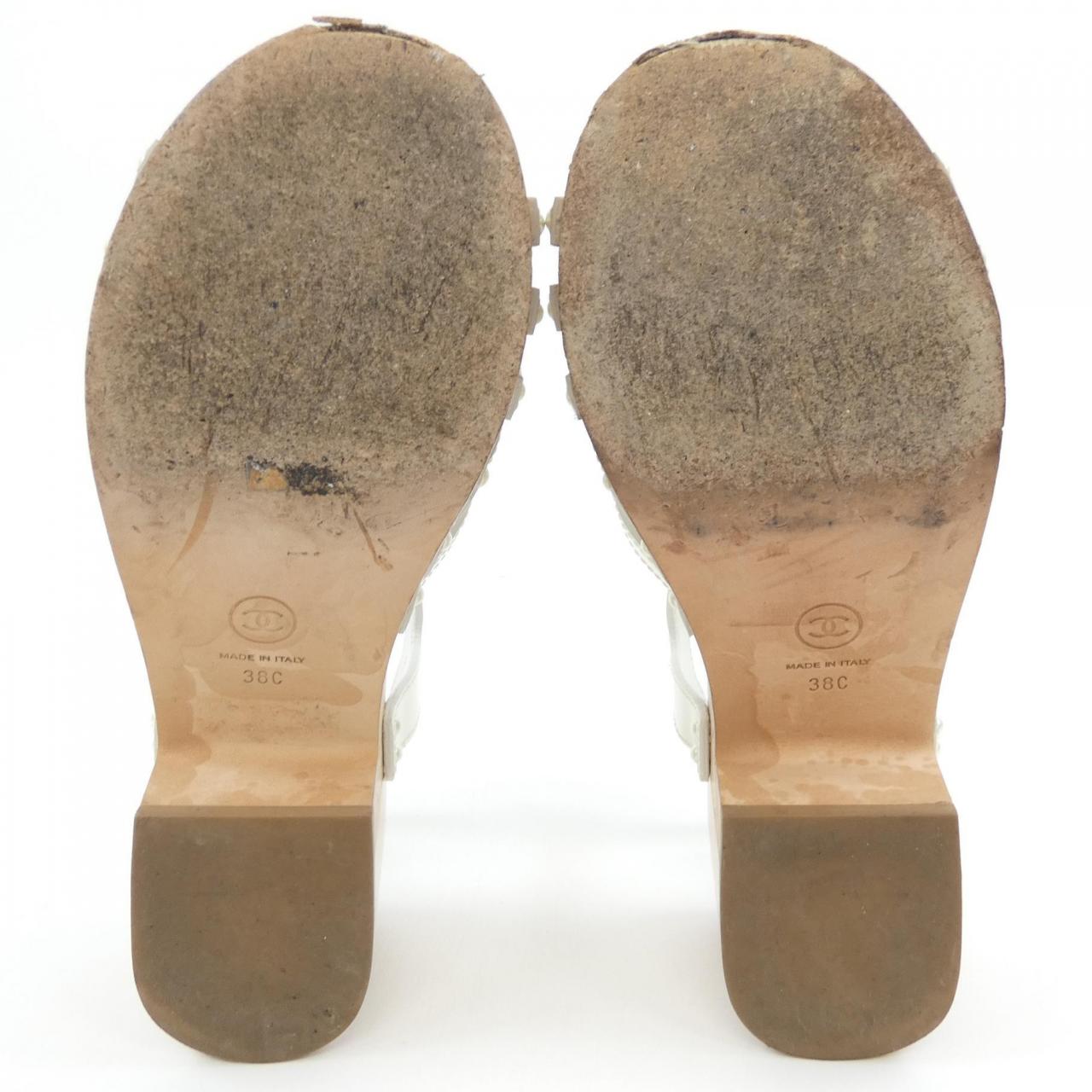 Chanel G33537X51108 Metallized Patent Calfskin Sandals