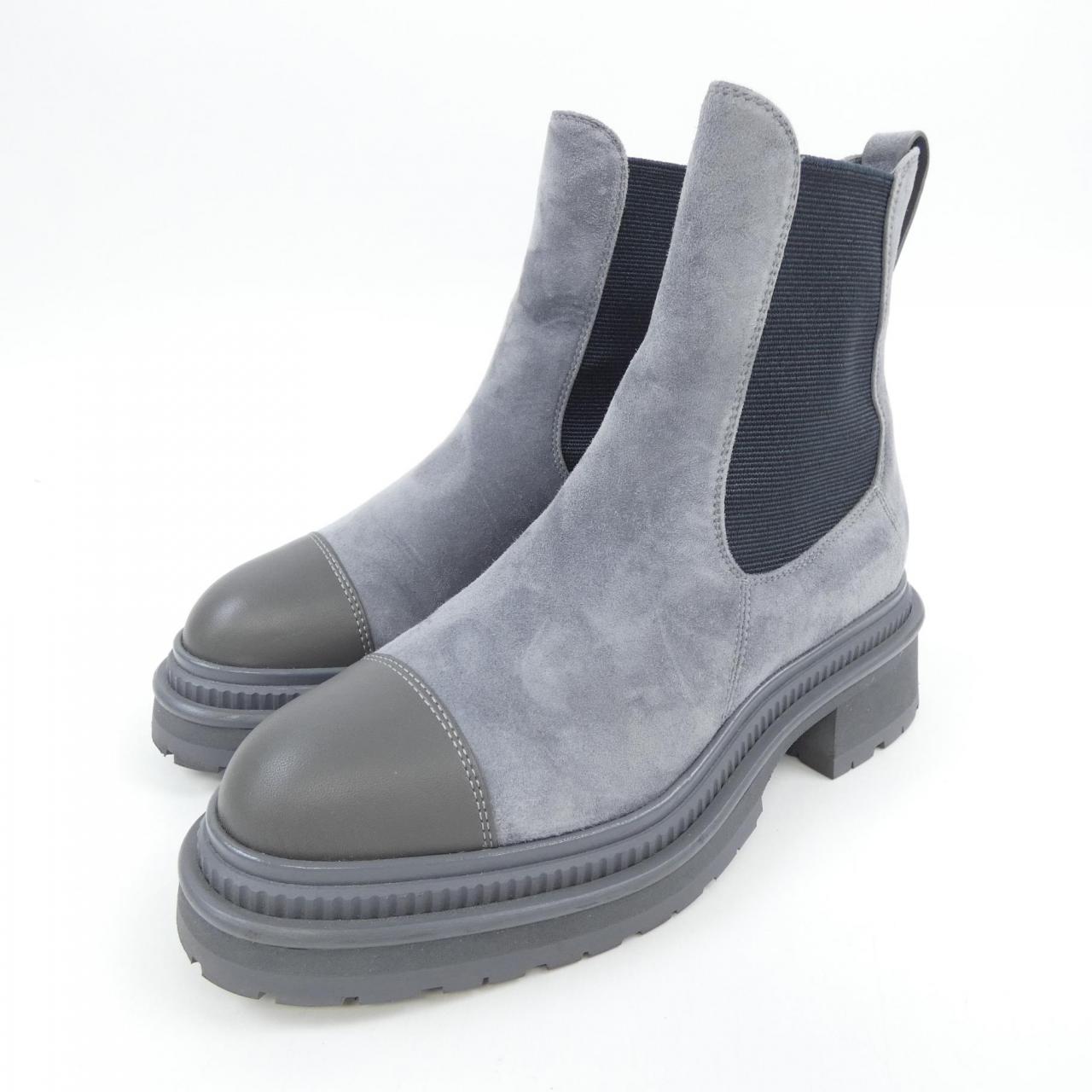 Chanel G39208Y56672 Suede Boots