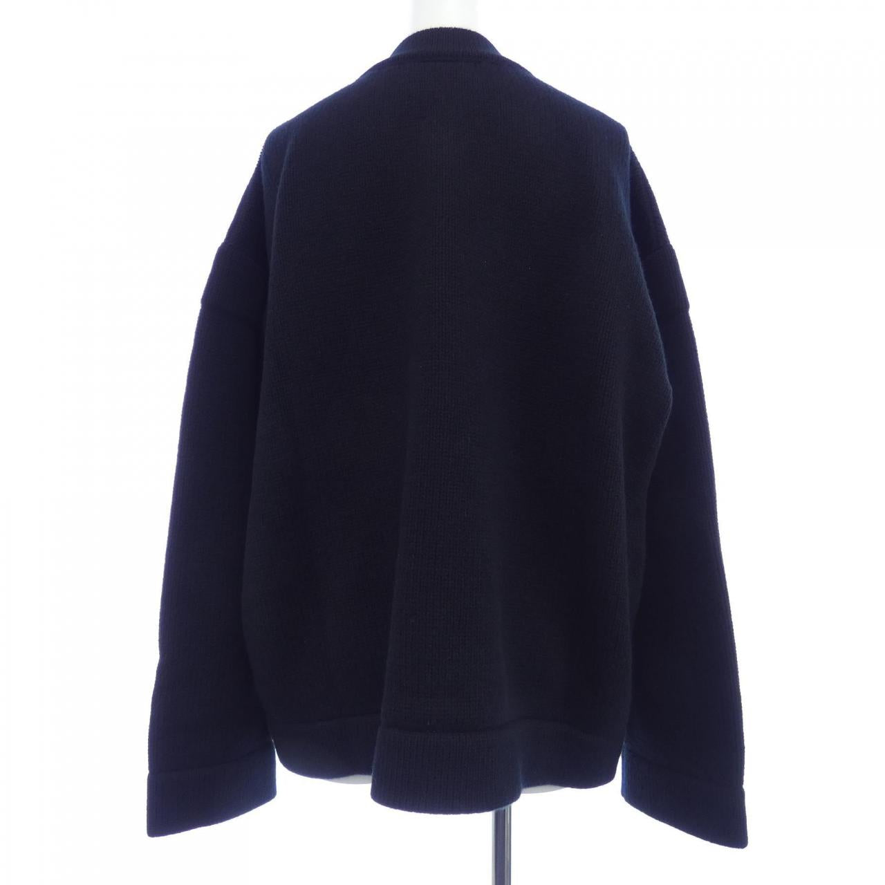 Chanel P73554K10562 22B 100% Cashmere Cardigan