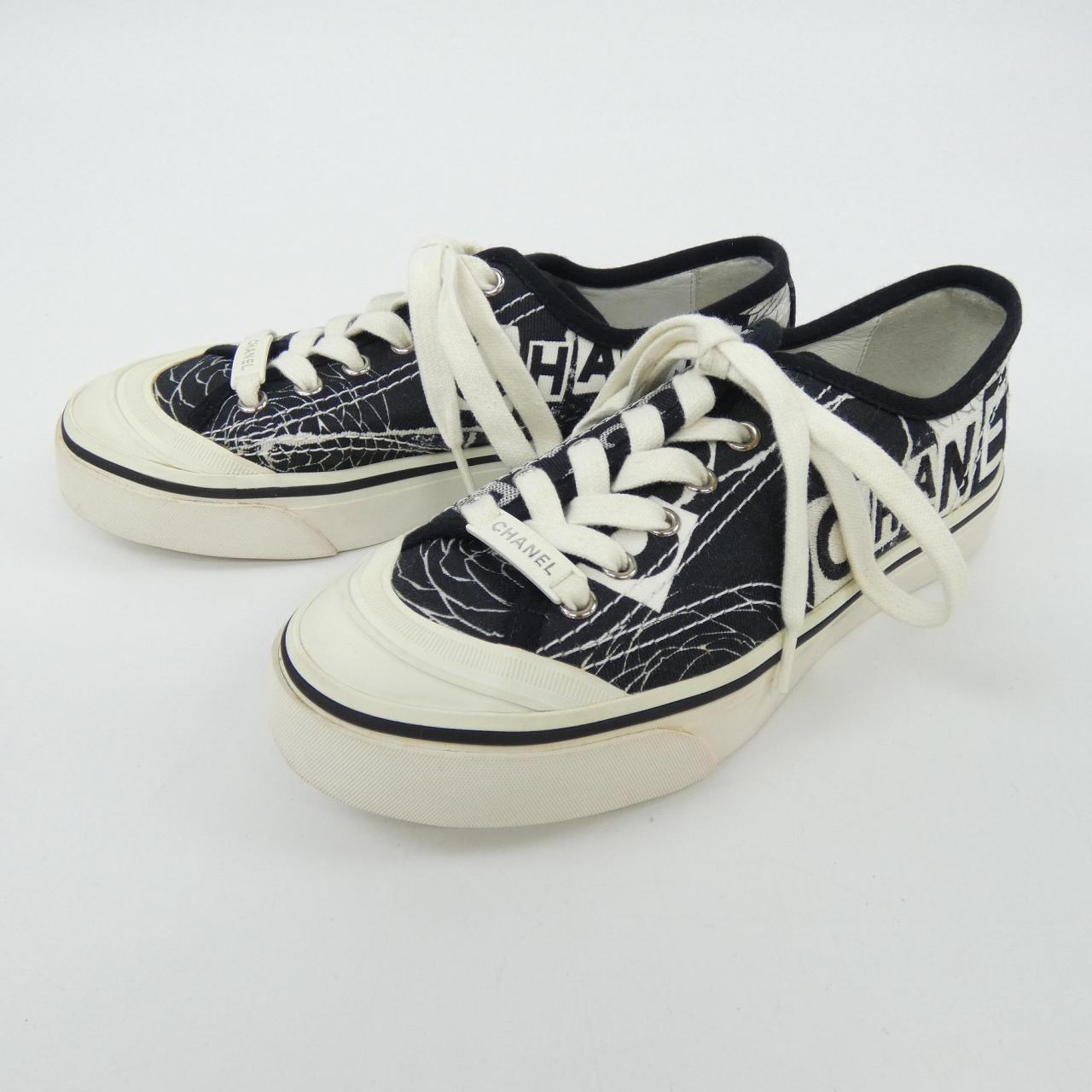 Chanel P35959X51691 Patent Fabric Sneaker