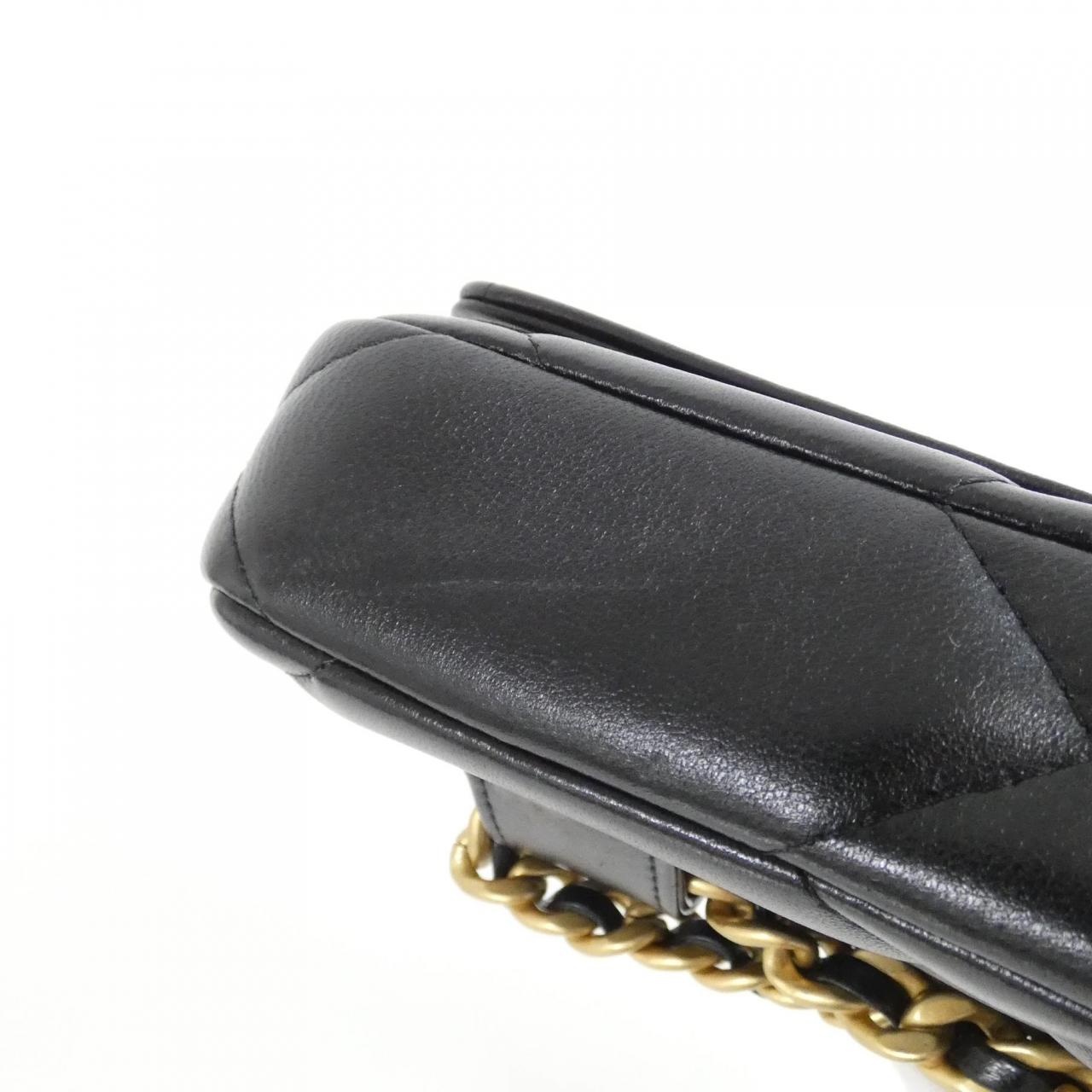 Chanel Chanel 19 Lambskin Waist Bag