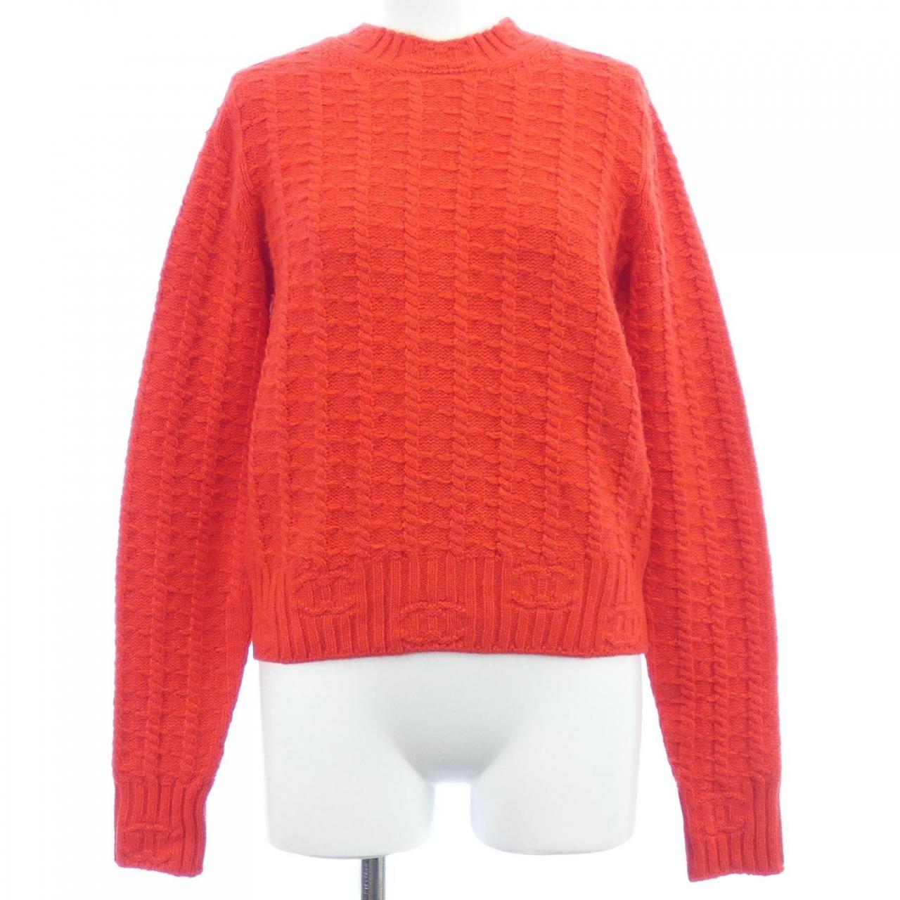 Chanel P75621K10839 23B Cashmere Knit
