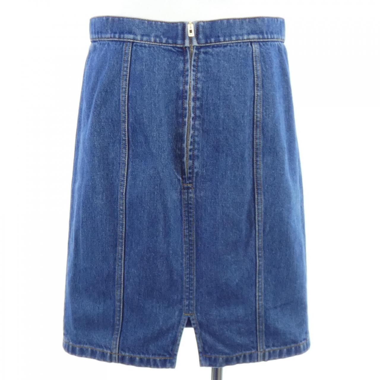 Chanel P73756V65335 Skirt