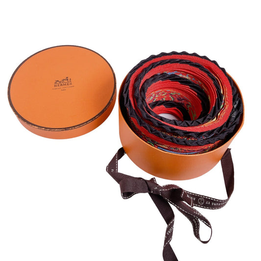 HERMES scarf silk Red Pleated scarf 100% silk unisex(Unisex)  d