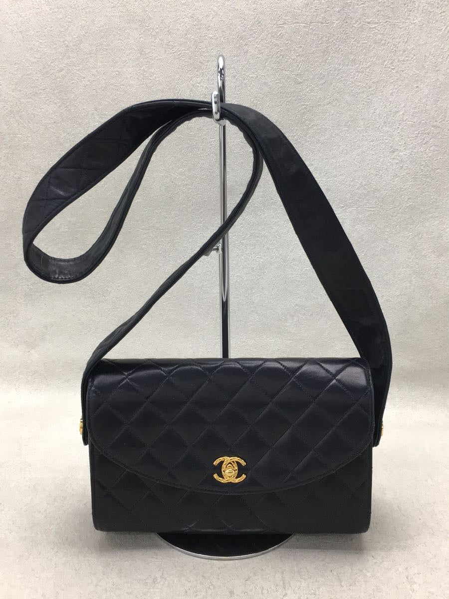 Chanel Leather Shoulder Bag