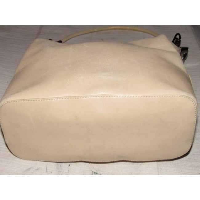 Gucci   Ivory Leather Hobo Bag