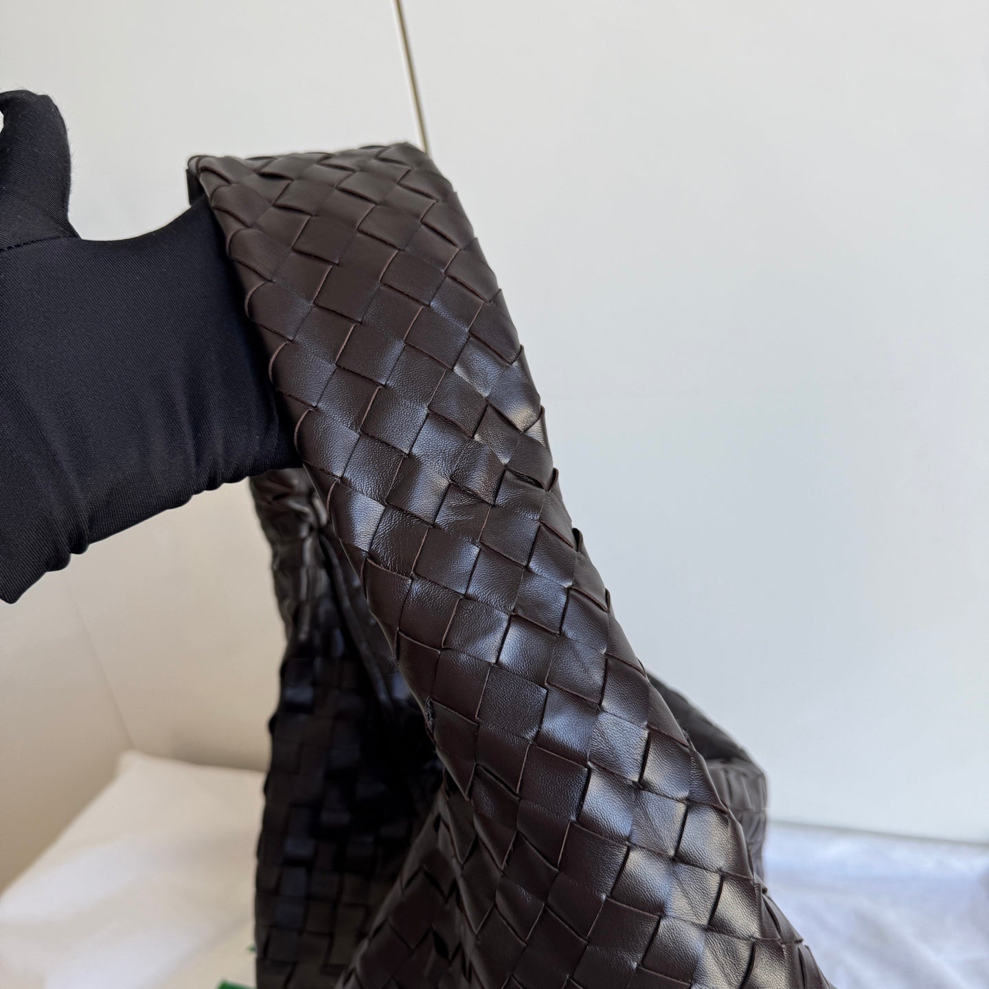 Bottega Veneta Hop Large Leather Fondant Chocolate Brown Hobo Bag