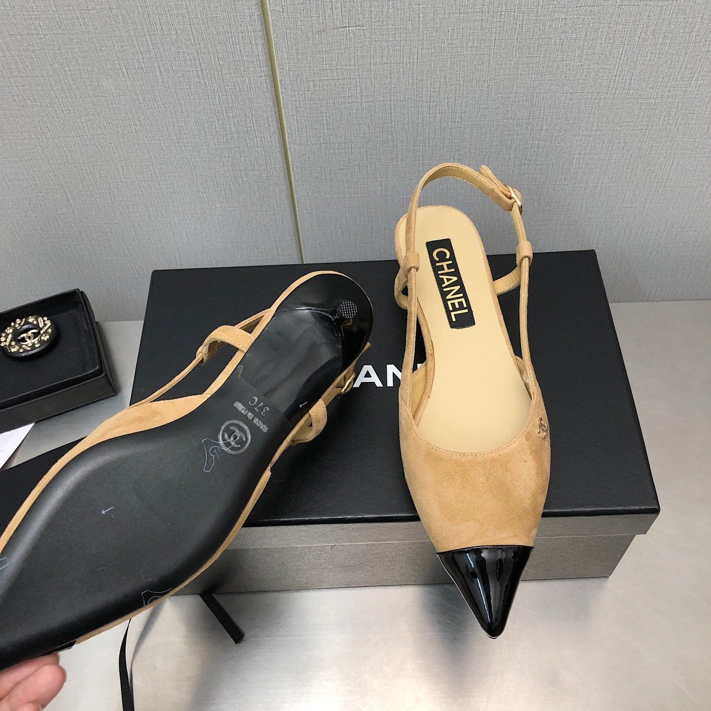 New 1:1 rep CHL High Heel Shoes 065