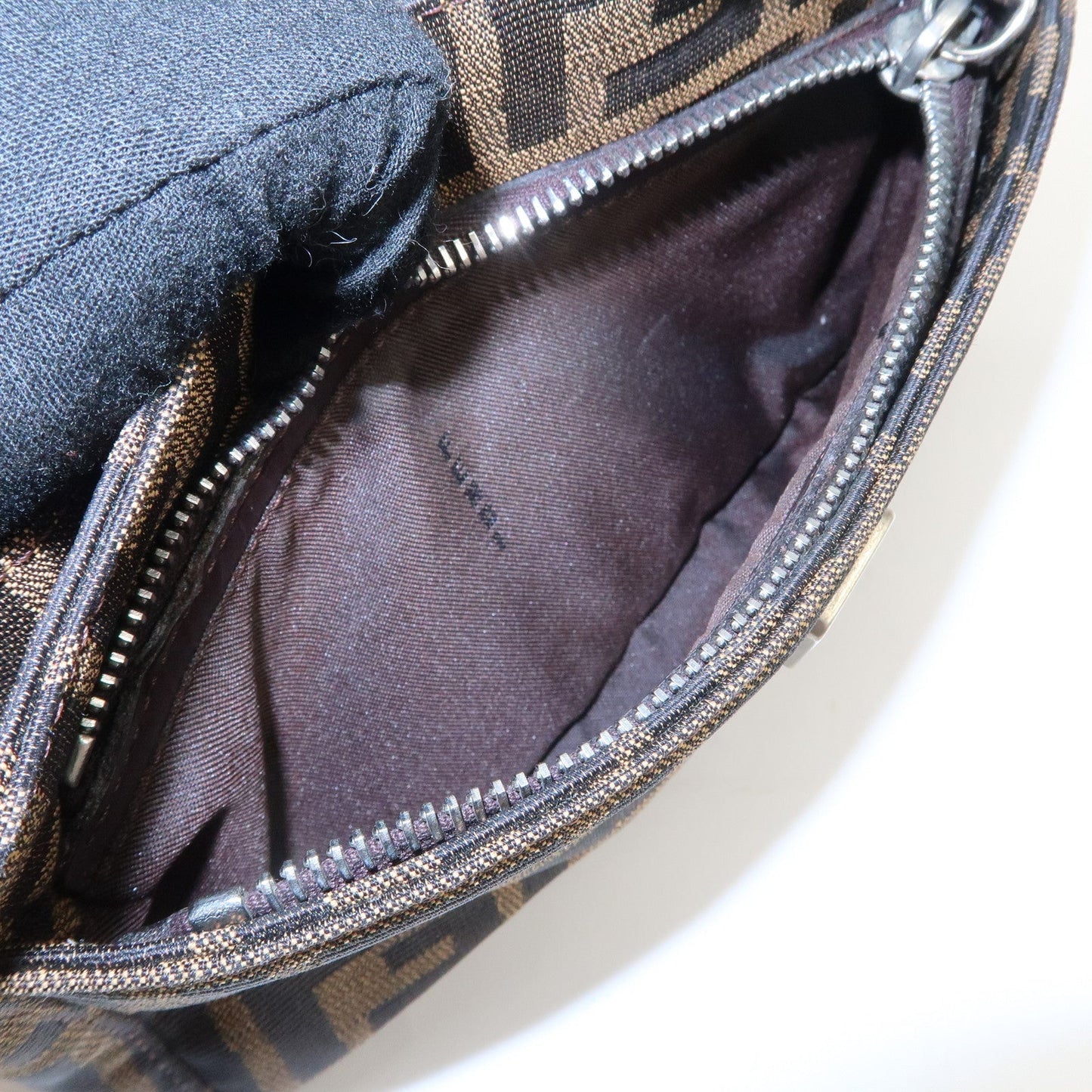 FENDI Zucca Canvas Leather Hand Bag Brown Black  d