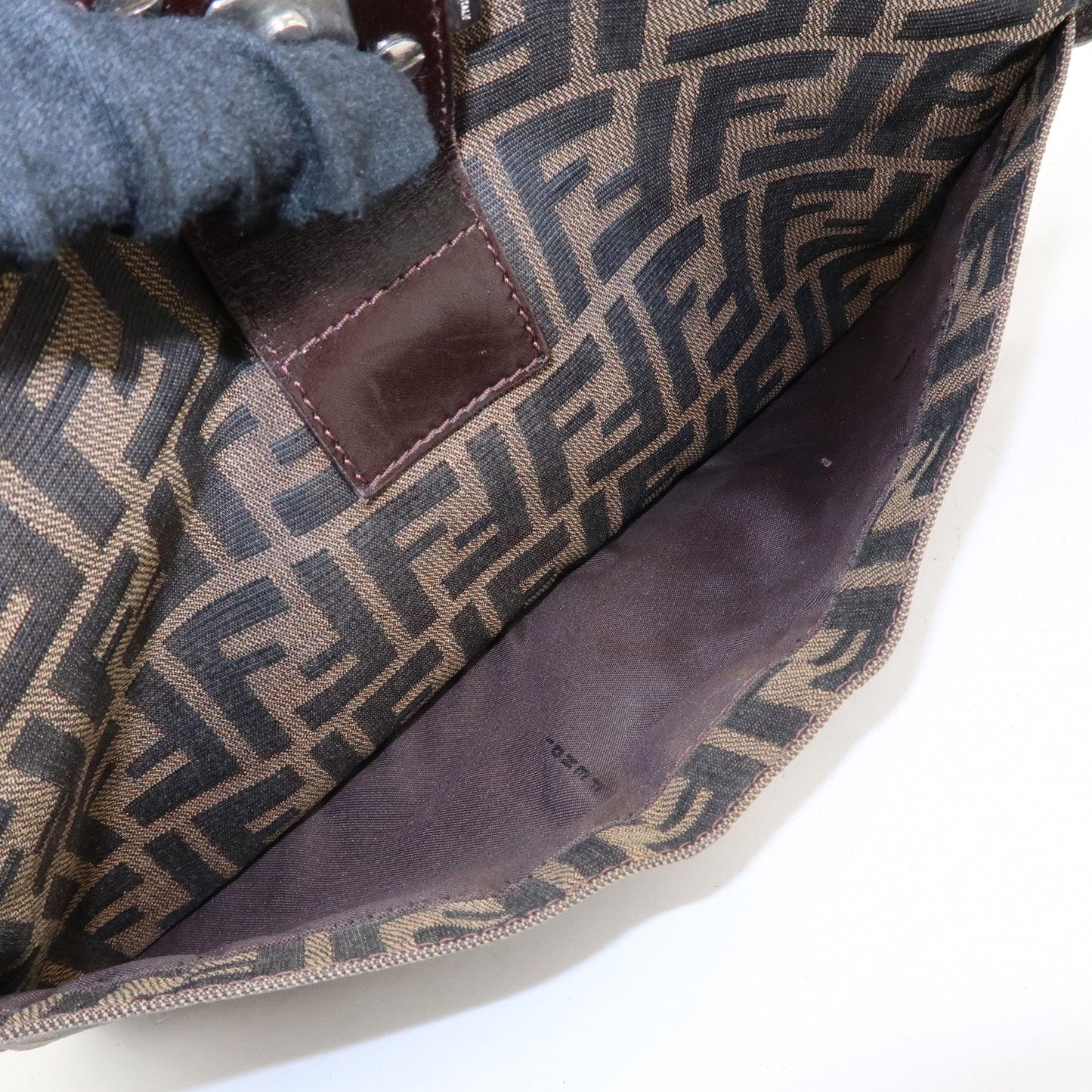 FENDI Zucca Canvas Leather Shoulder Bag Brown Black 26566  d