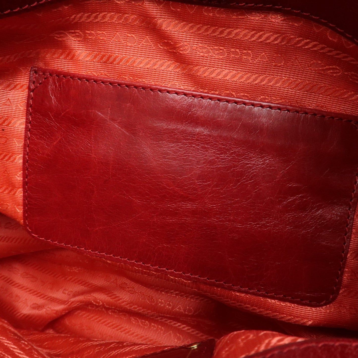 PRADA Logo Leather One Shoulder Bag Red BR4829  d