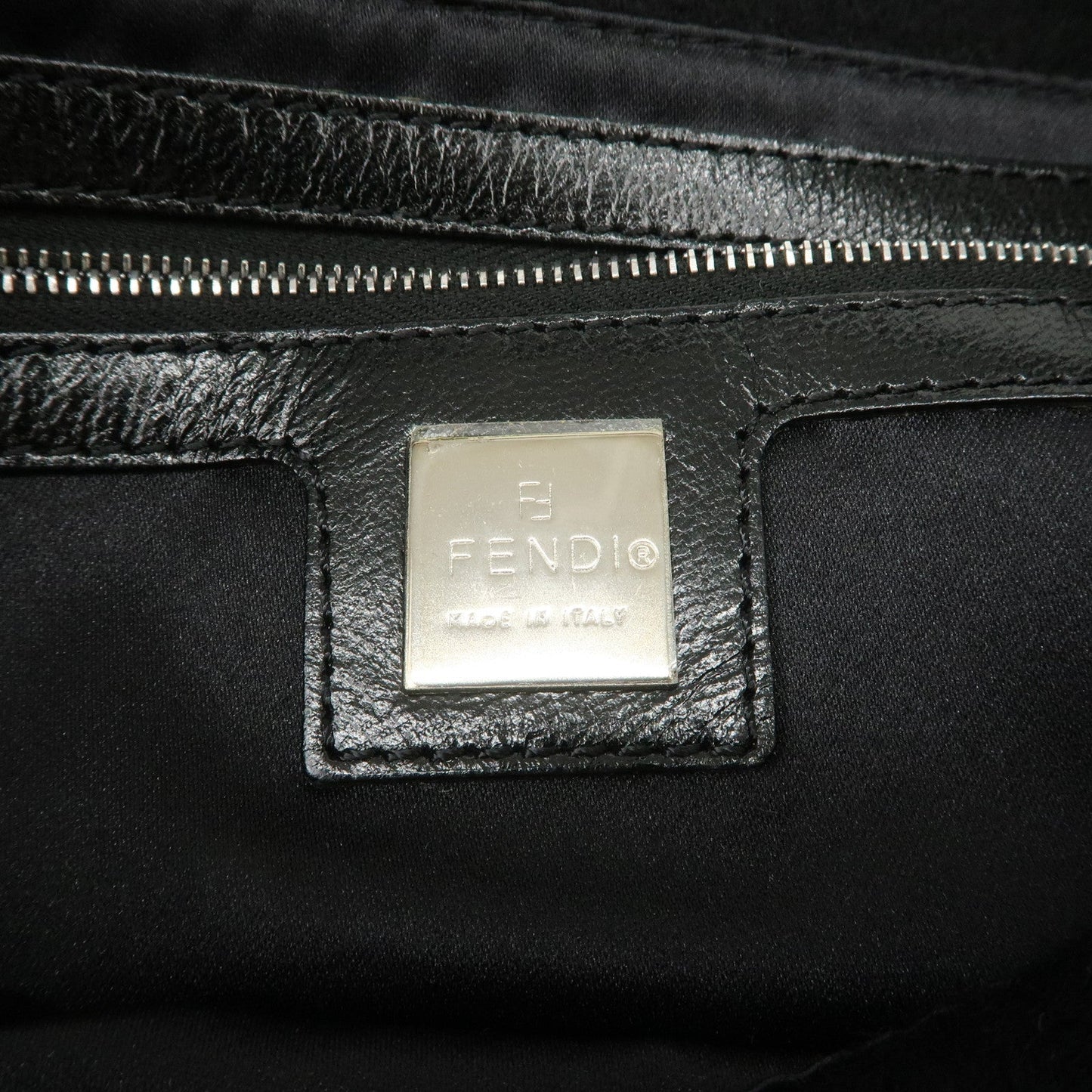 FENDI Mamma Baguette Cashmere Leather Shoulder Bag  Black 26424  d