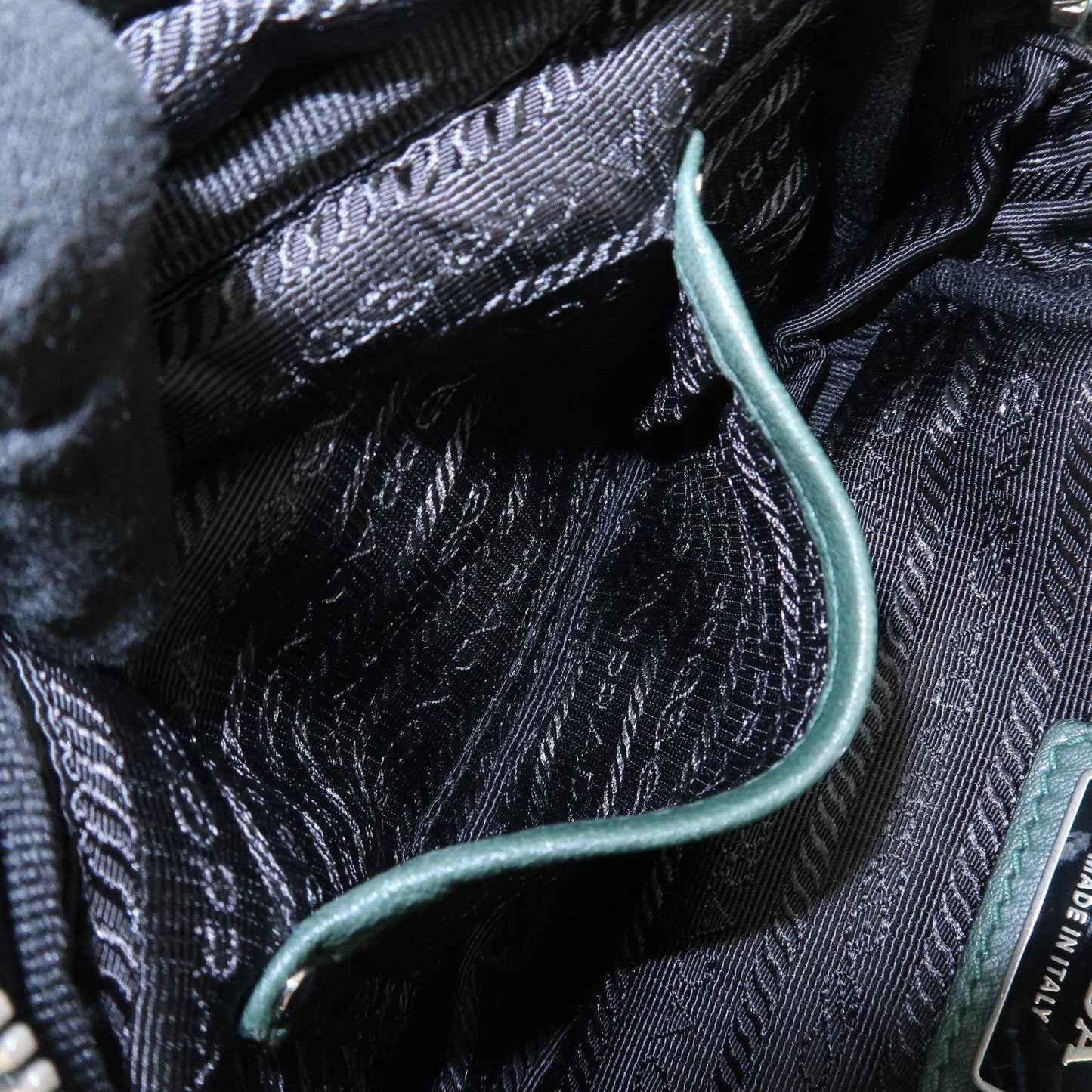 PRADA Logo Leather Ribbon Shoulder Bag Green BP0166  d