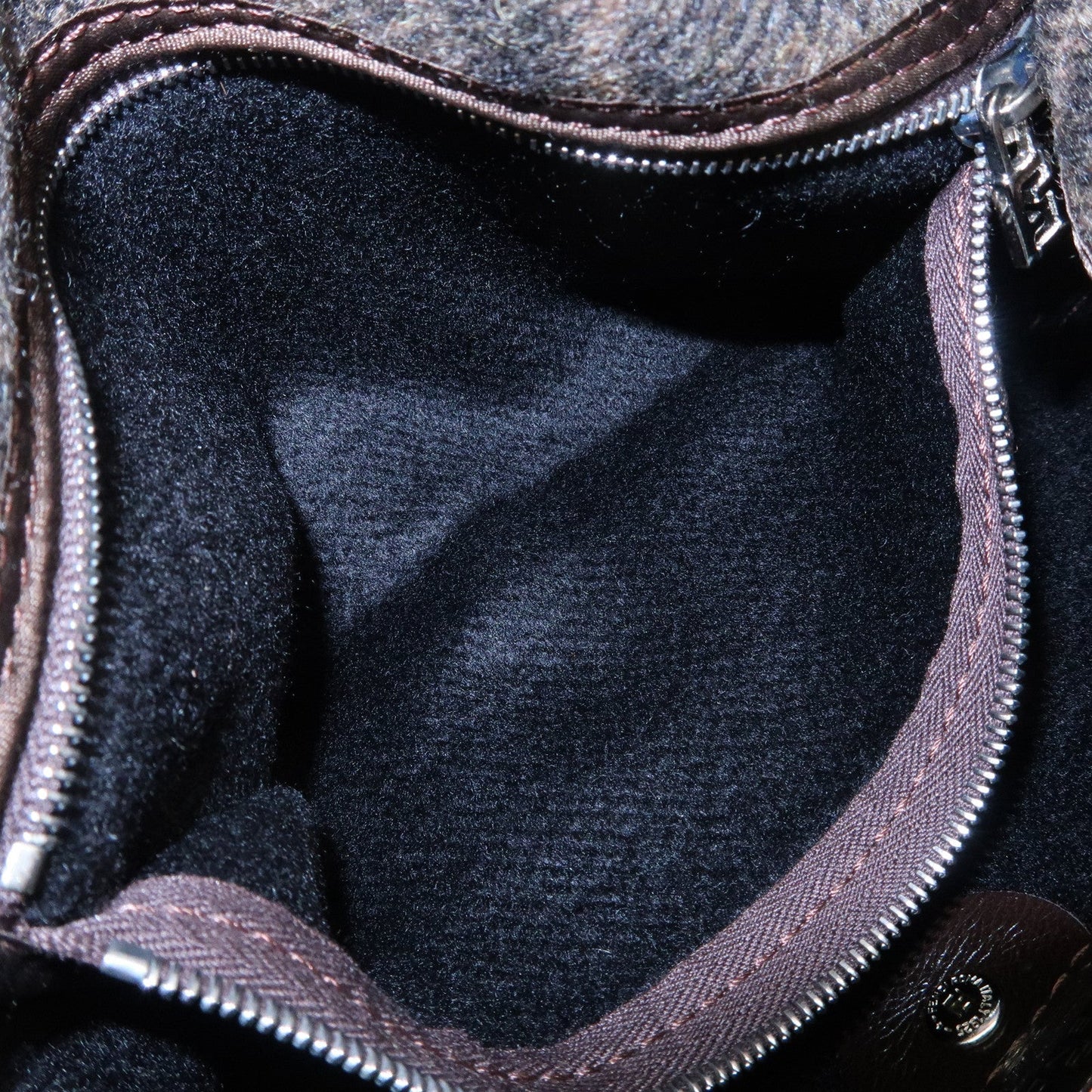 FENDI Mamma Buguette Zucca Wool Leather Shoulder Bag 26424  d