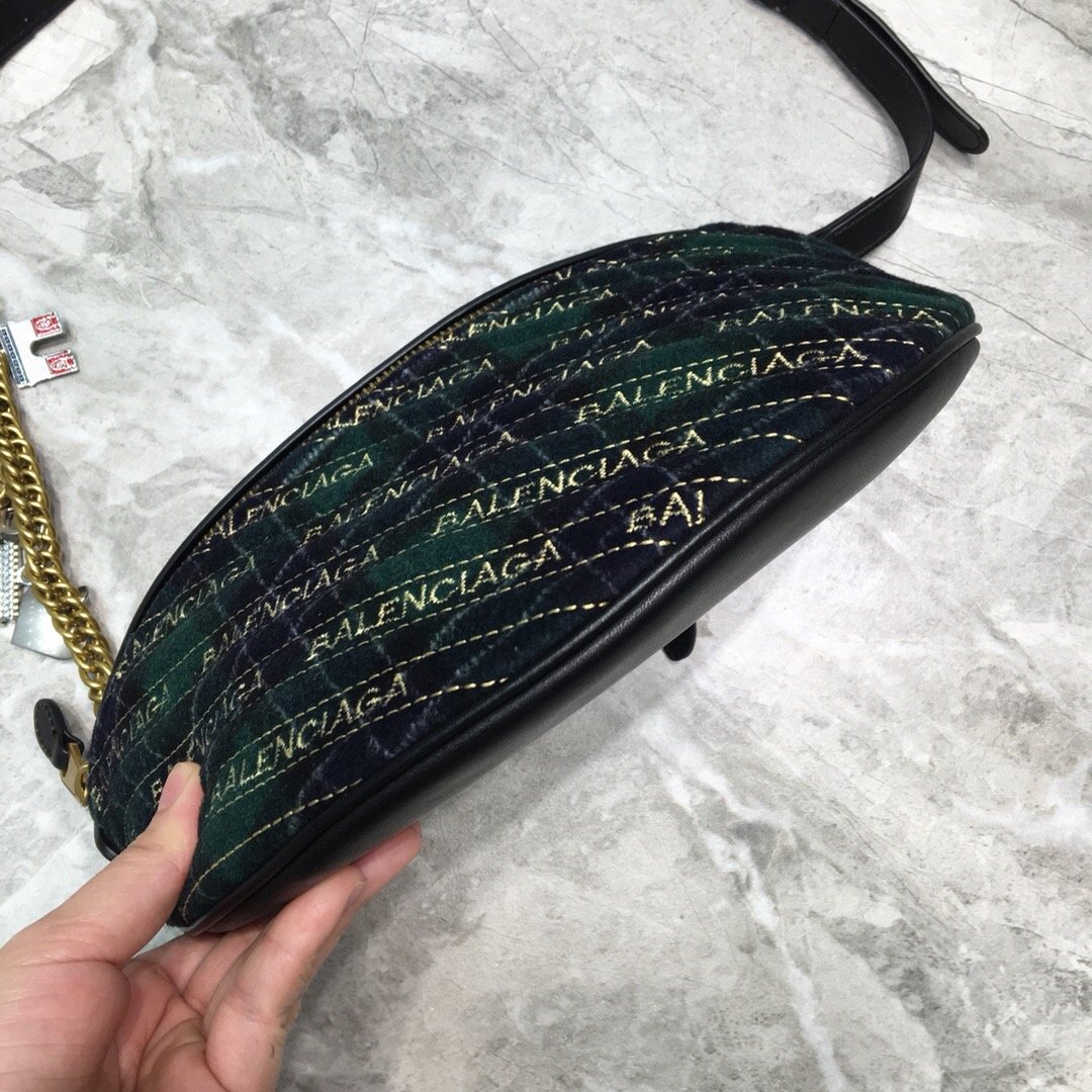 Top Quality Souvenir XXS Belt Bag In Black, For Women,  Bags 11.8in/30cm