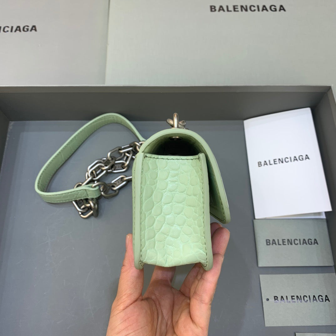 Top Quality Gossip Small On Chain Shoulder Bag Light Green, For Women,  Bags 7.4in/19cm