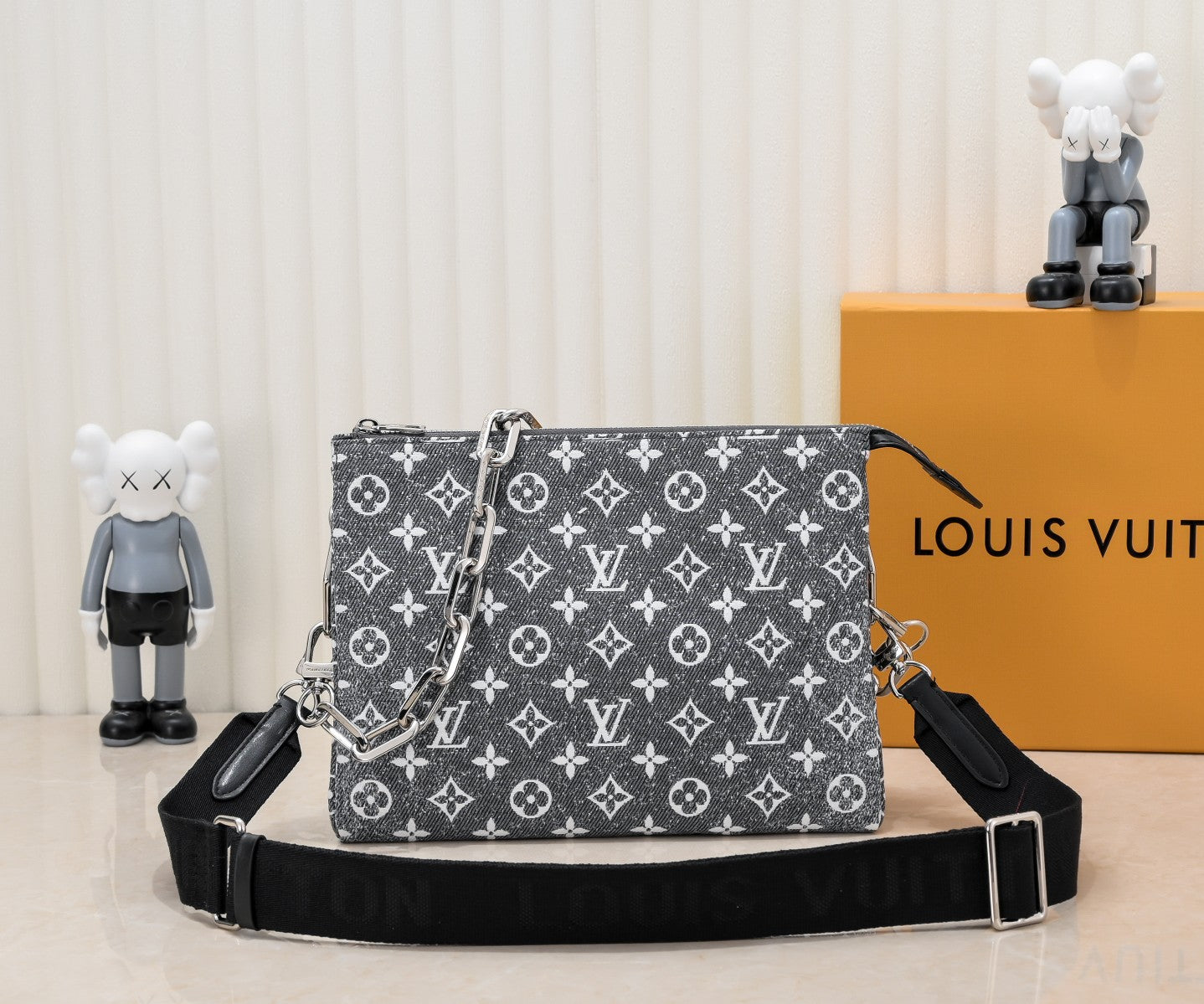 EN - New 1:1 rep Bag LUV 656