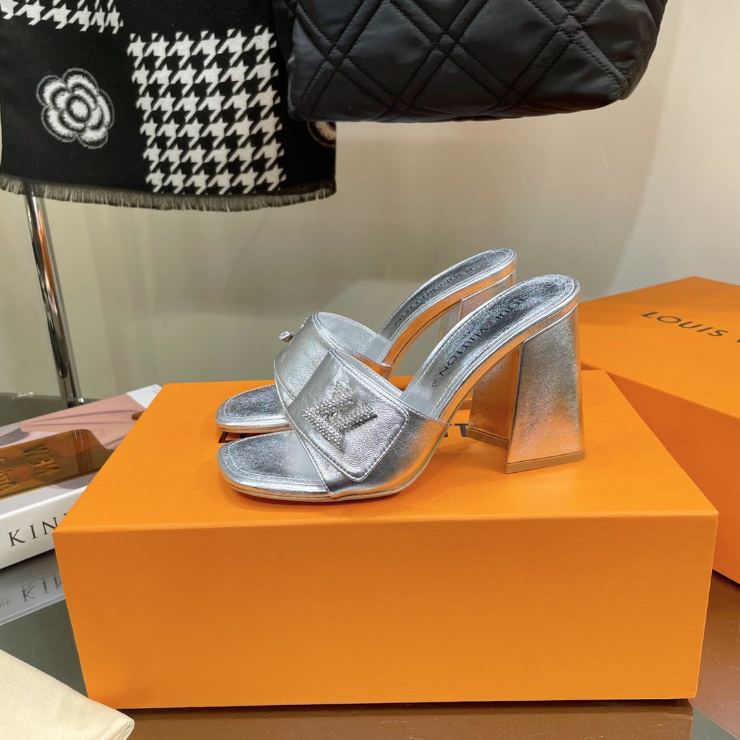 New 1:1 rep LUV High Heel Shoes 024