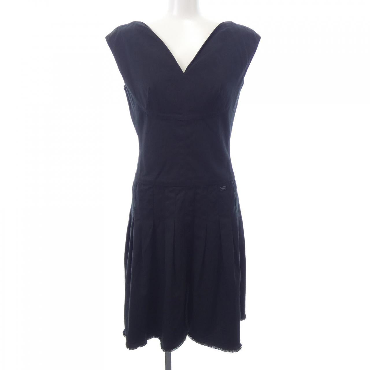 Chanel P22913V12087 Dress