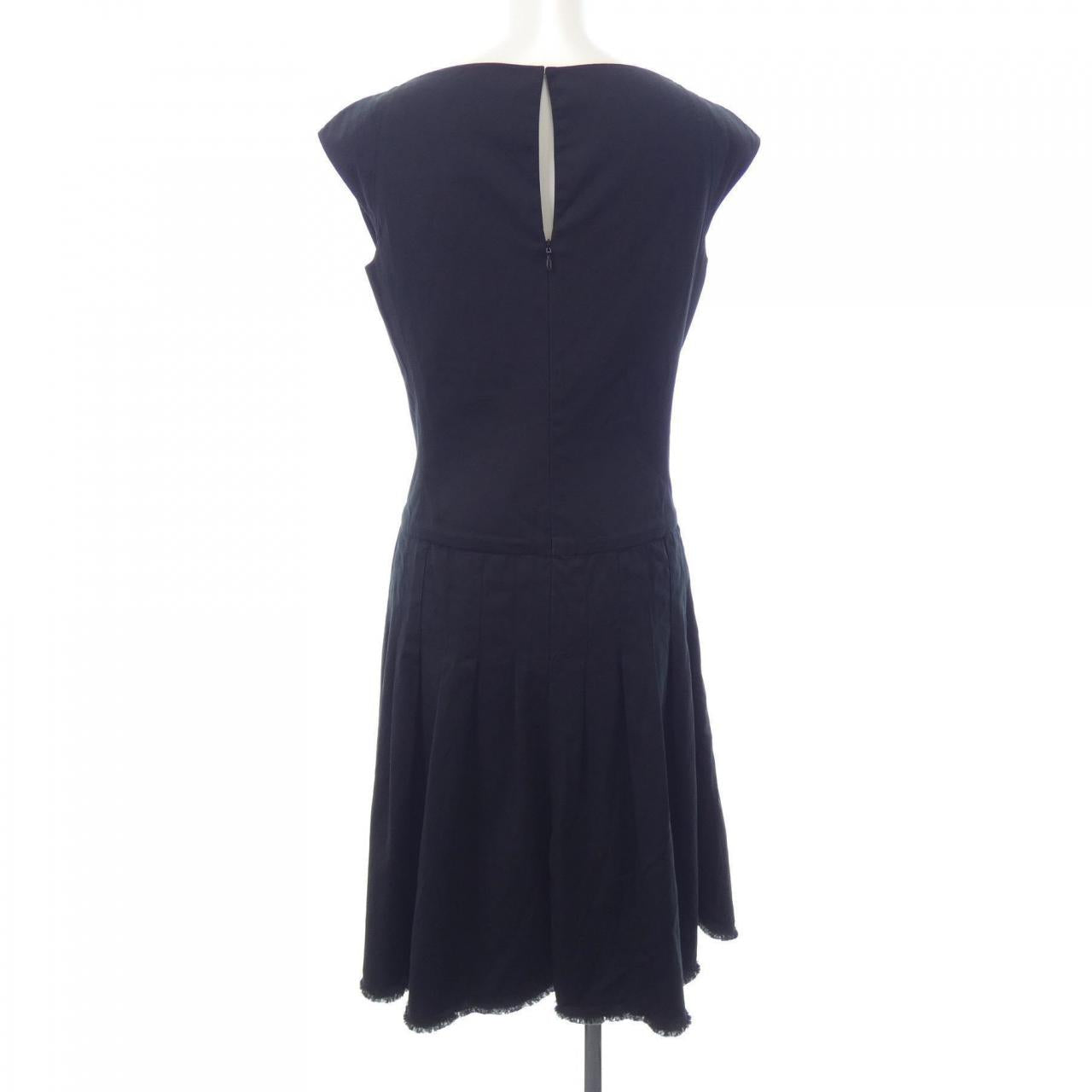 Chanel P22913V12087 Dress
