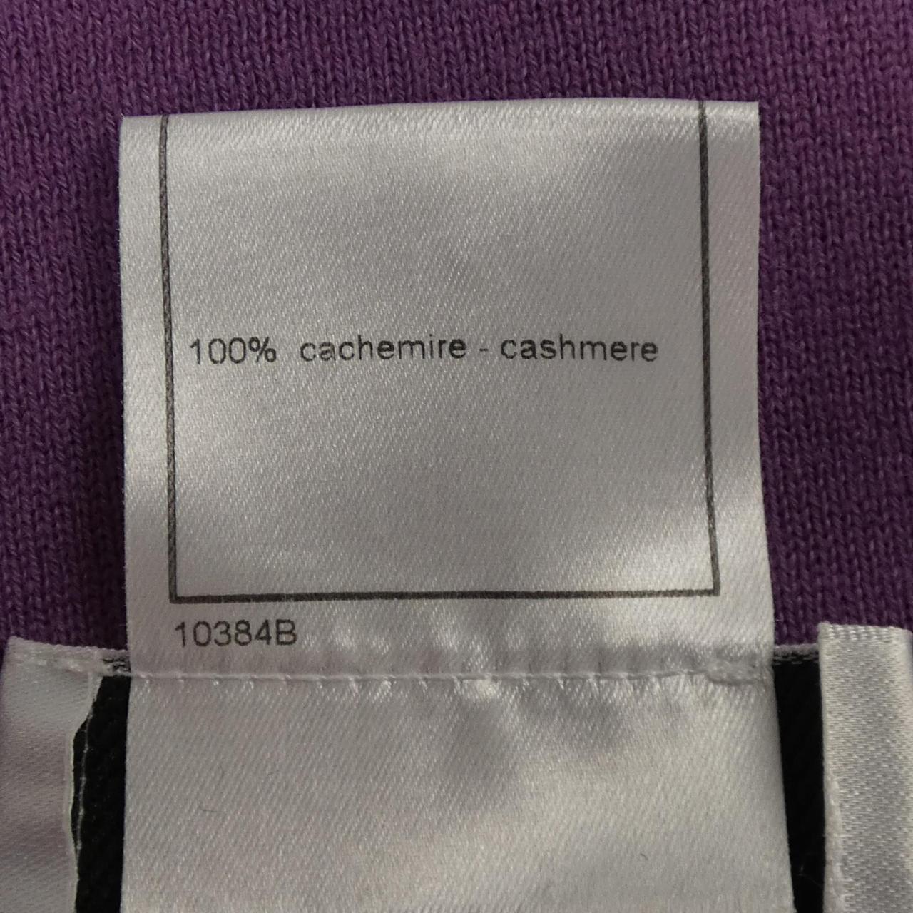 Chanel P15857V00778 Cashmere Knit
