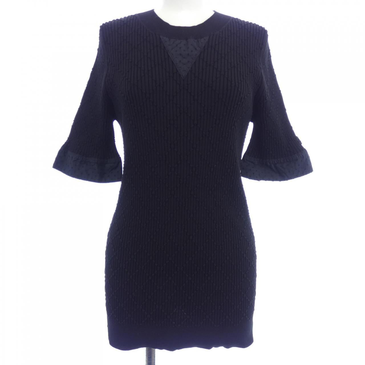 Chanel P45606K05727 Top