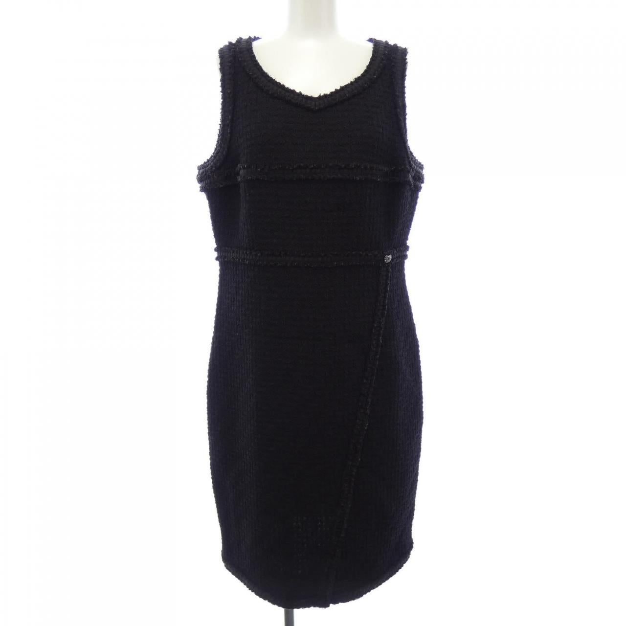 Chanel P36765V21982 Dress