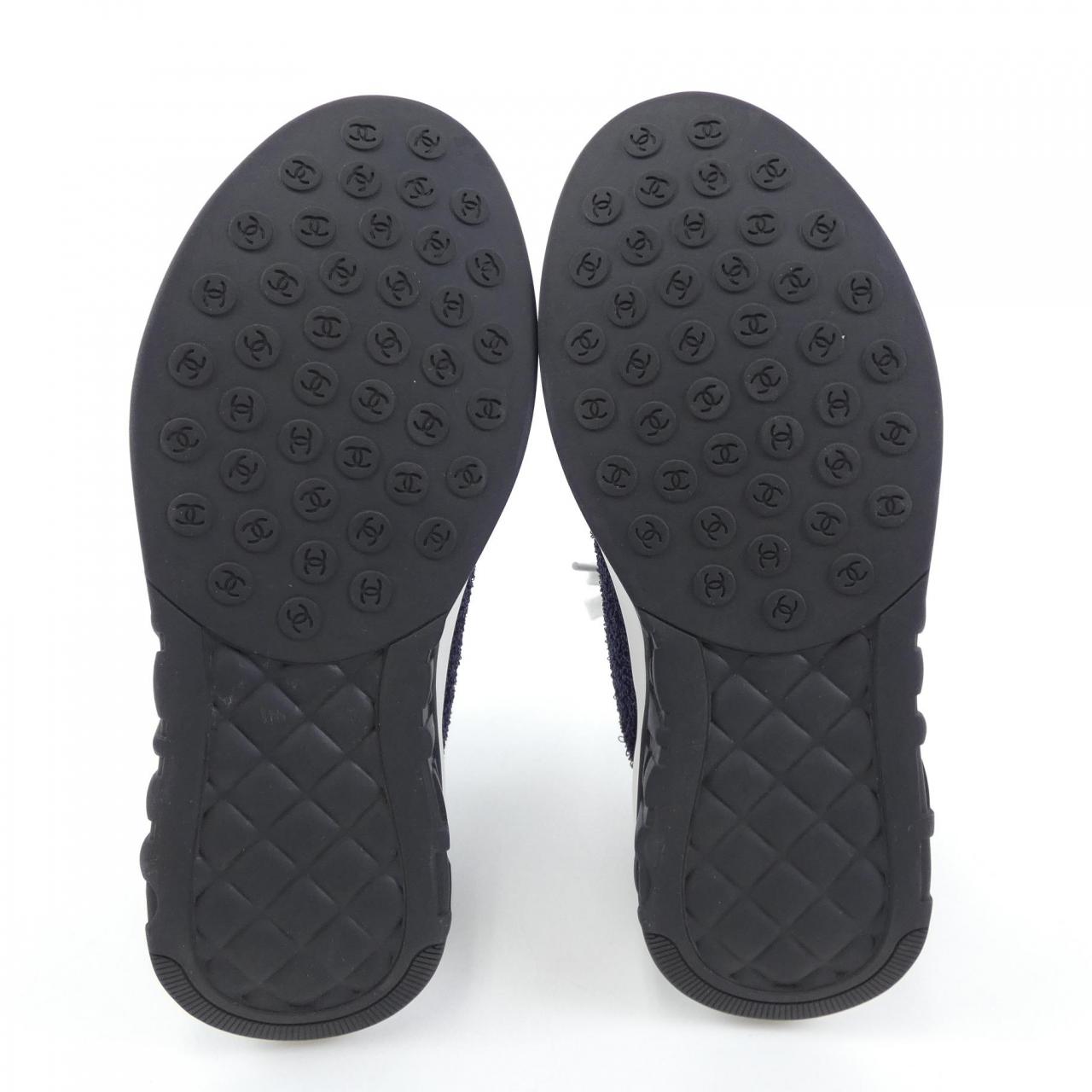 Chanel G36256Y54082 Embroidered Fabric Lambskin Sneakers