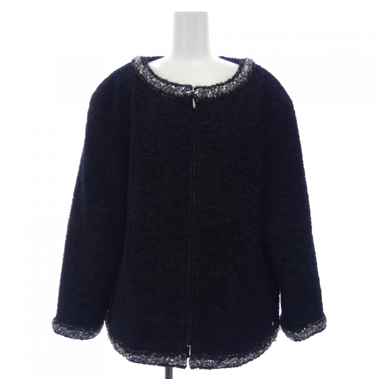 Chanel P50303V37084 Collarless Jacket Jacket