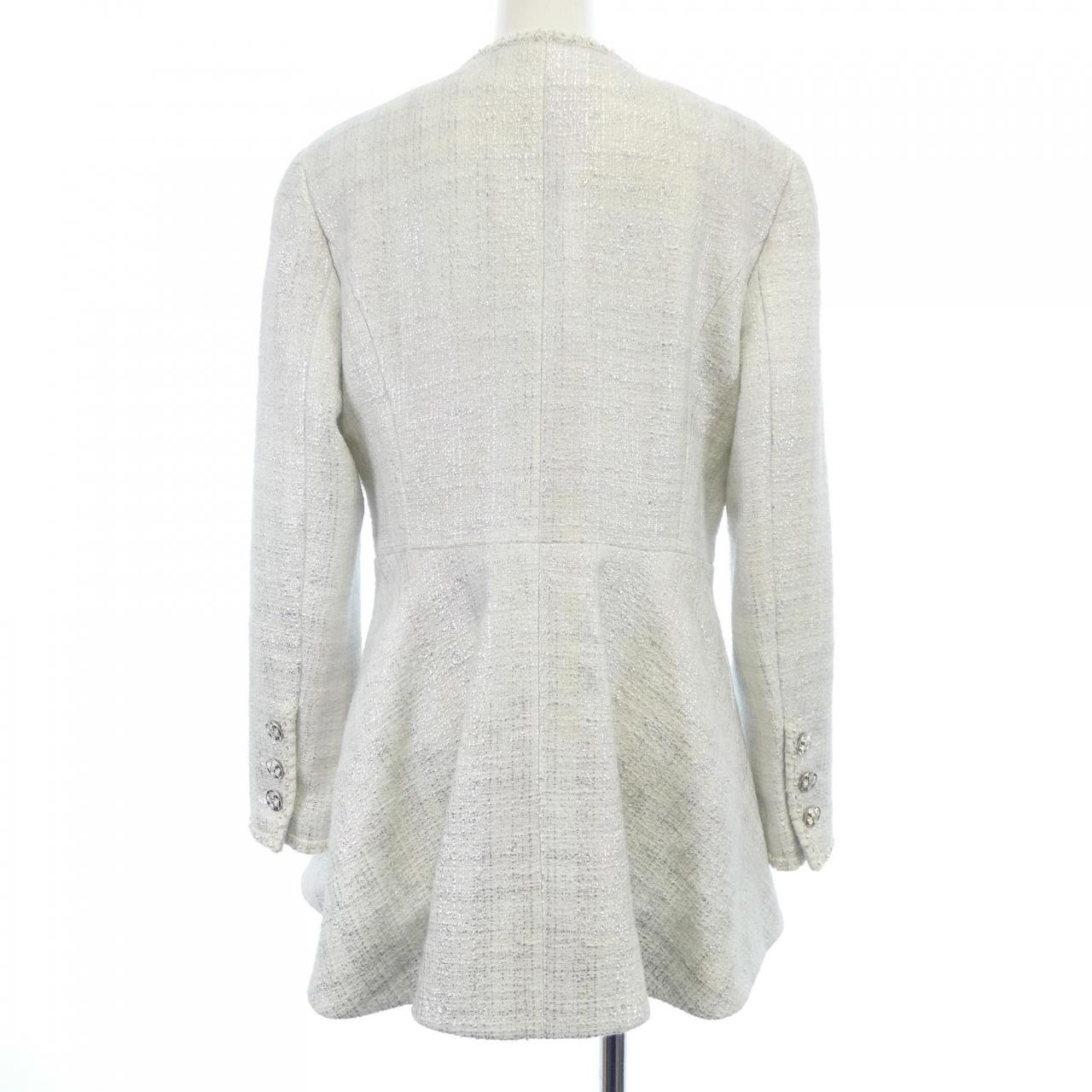 Chanel P74926V66272 Collarless Jacket
