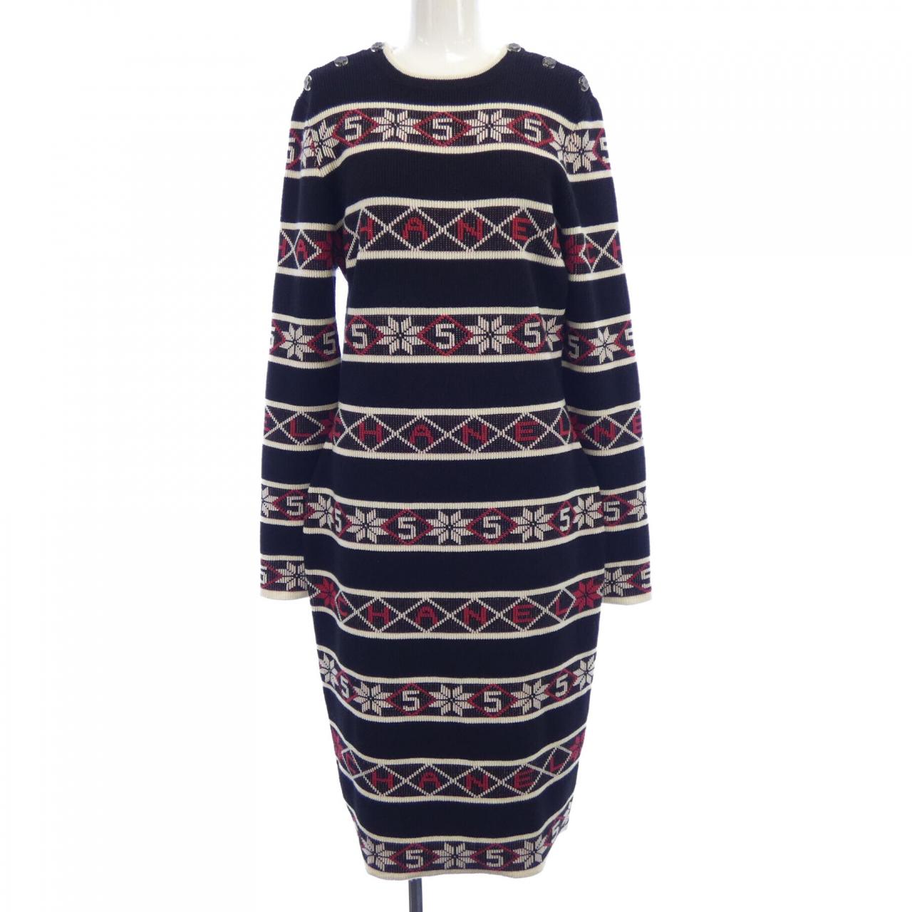 Chanel P62575K48044 Cashmere Dress